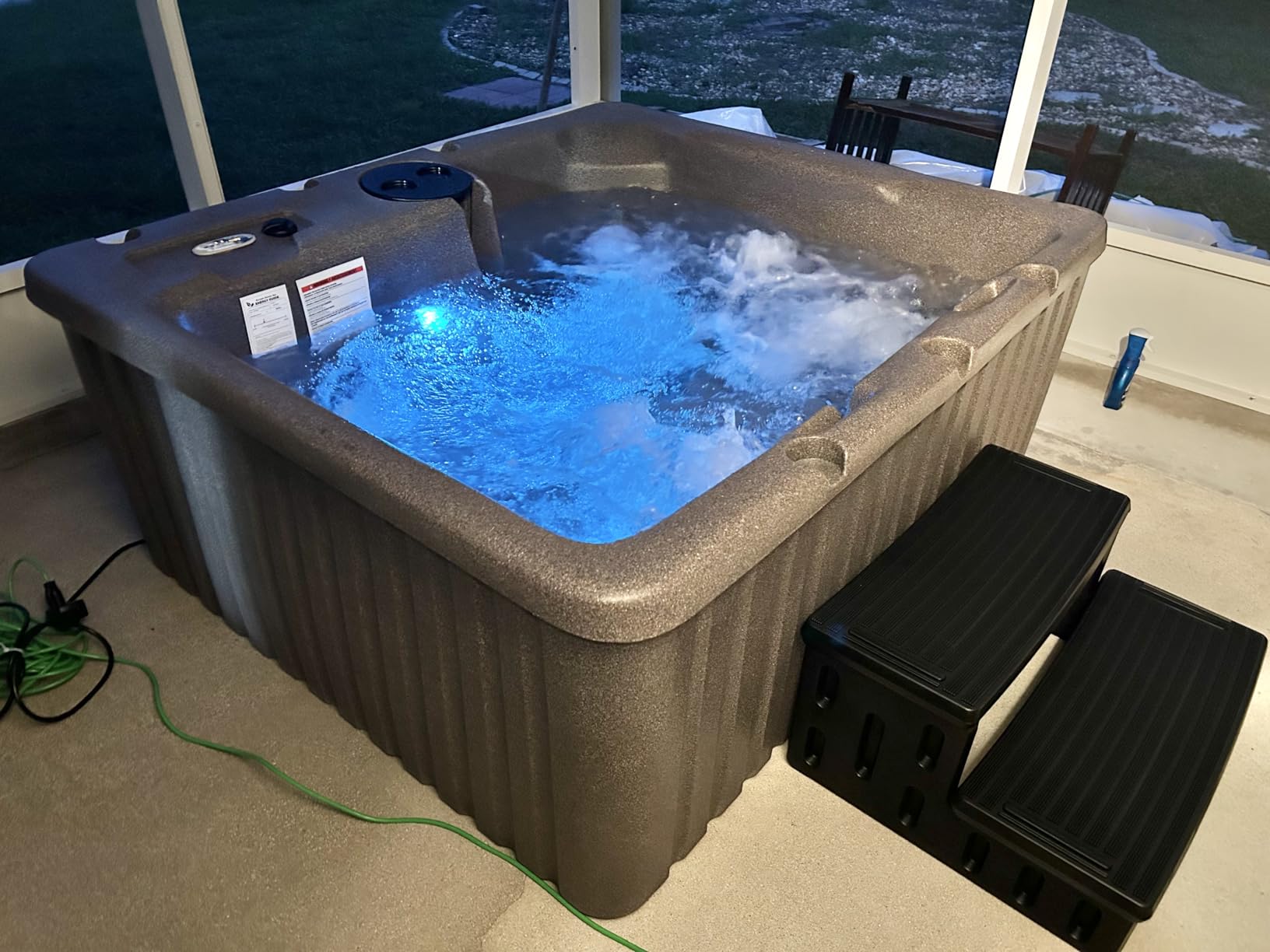 Hot Tub Steps, Non-Slip & Durable Hot Tub Stairs, Portable Universal Ladder Can Be Used Indoors and Outdoors (Black) customer photo 2