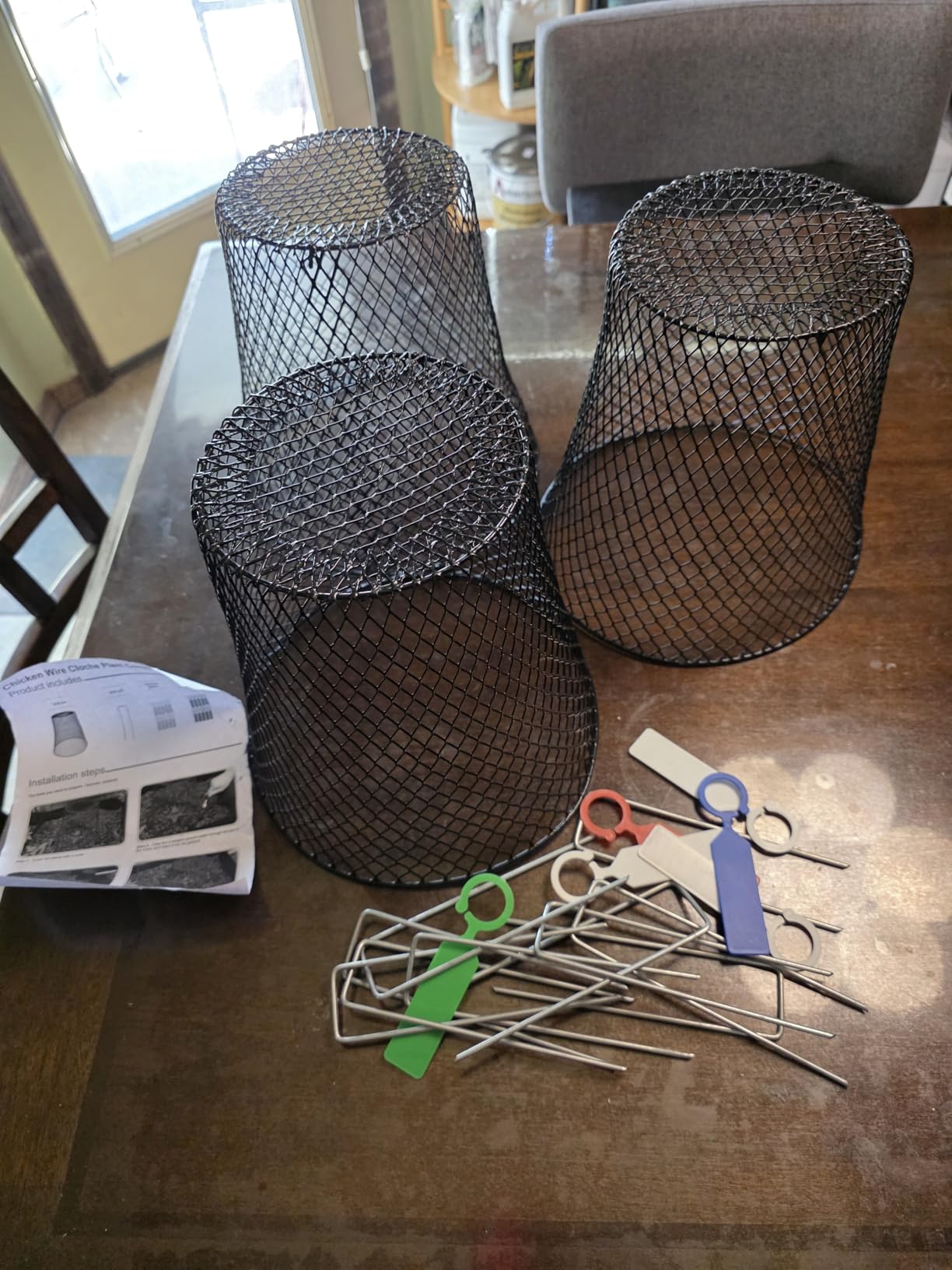 10 Pack 9.2 x 9.2 Inch Chicken Wire Cloche Plant Protectors from Animals | Plant Cages for Outdoor Plants Keep Rabbits Squirrels Birds Deer Out, Sturdy Garden Cloche for Vegetables Flowers Seedlings customer photo 1
