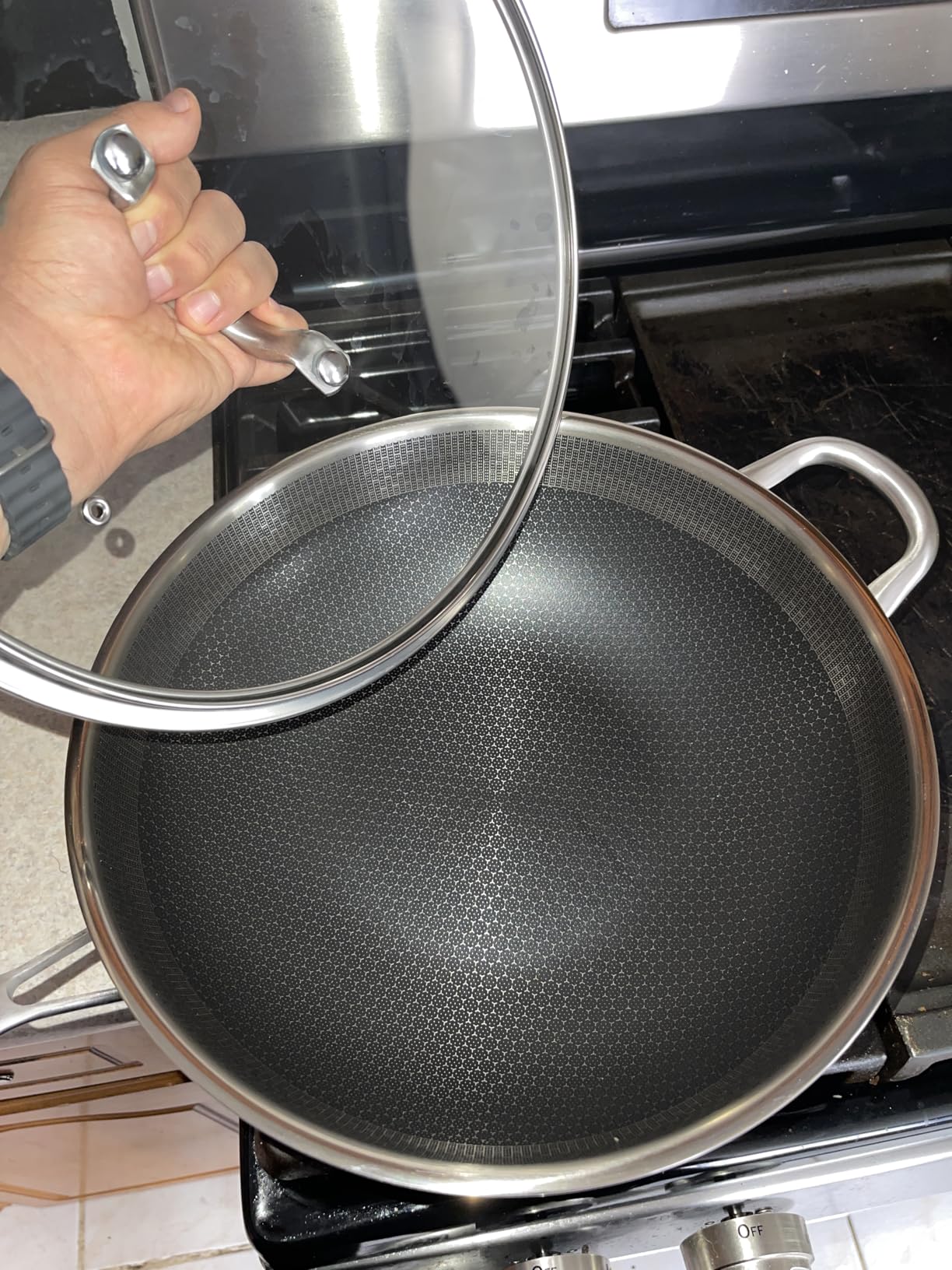 Wok Pan, 13-Inch Stainless Steel Woks & Stir-Fry Pans Nonstick, Wok Pan with Lid for Induction, Hybrid, Electric, Gas, Halogen, All Stoves, Professional PFOA Free Cookware, Dishwasher & Fast Heat customer photo 1