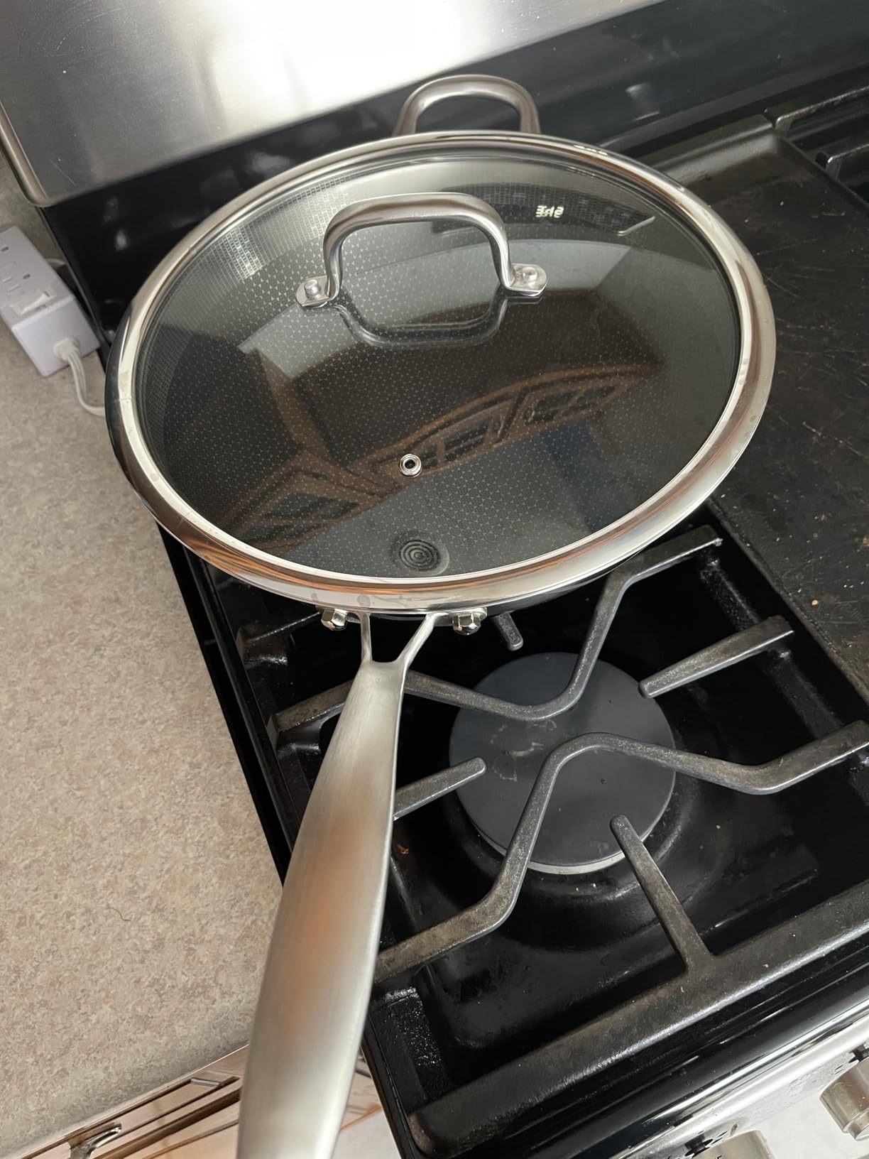 Wok Pan, 13-Inch Stainless Steel Woks & Stir-Fry Pans Nonstick, Wok Pan with Lid for Induction, Hybrid, Electric, Gas, Halogen, All Stoves, Professional PFOA Free Cookware, Dishwasher & Fast Heat customer photo 2