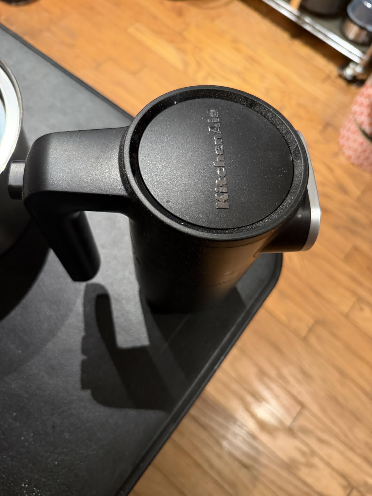 KitchenAid Go Cordless Hand Mixer, Metal - Porcelain White | Cordless, 7 Speed Settings, Soft Start Feature, Stainless Steel Beaters, Battery Included customer photo 2
