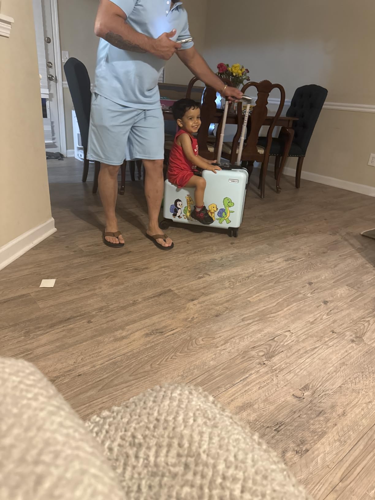 Ride On Suitcase for Kids, Kids Ride On Luggage, 20