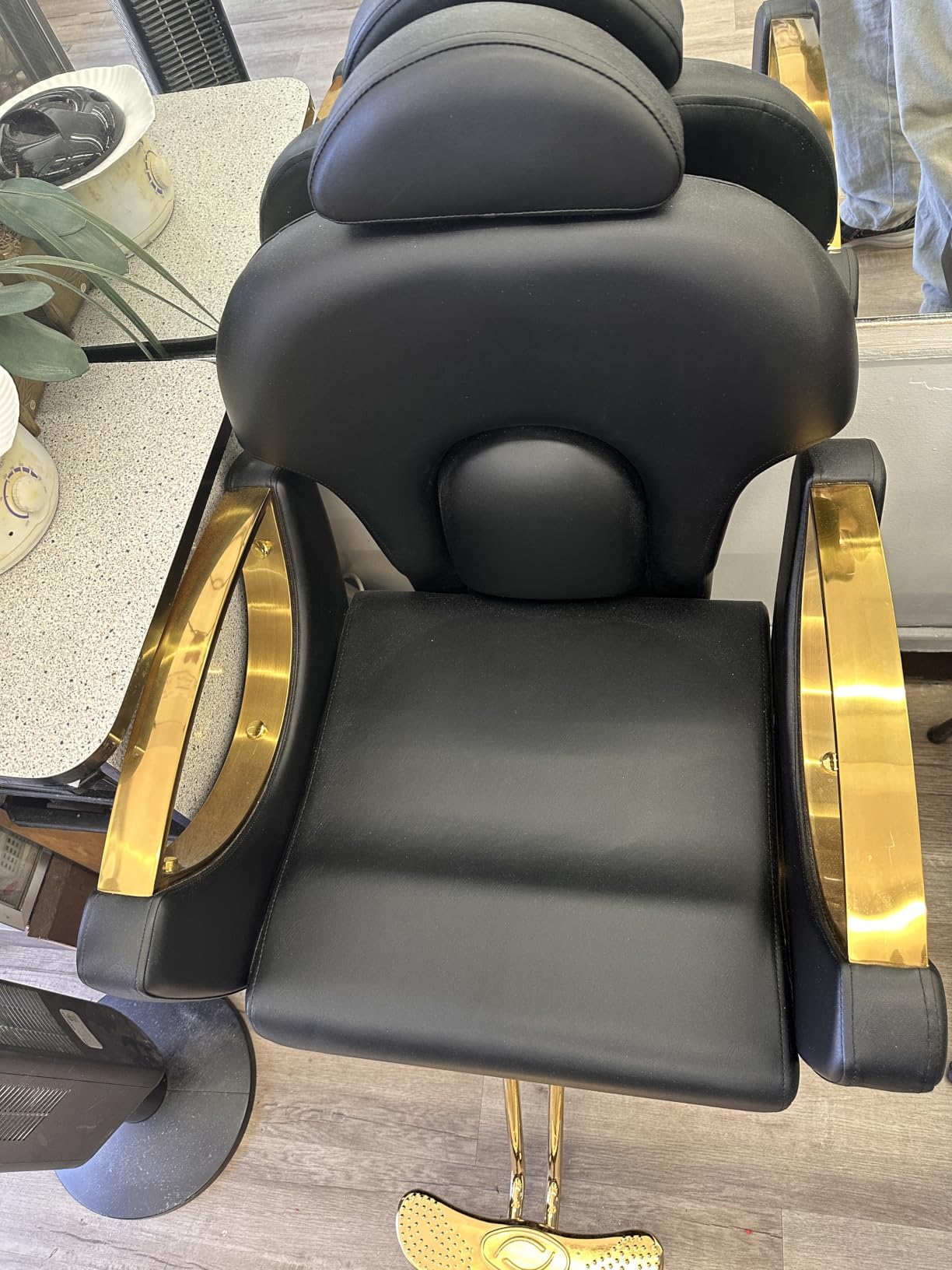 Reclining Barber Salon Chair for Hair Stylist, Professional Hair Stylist Chairs with Heavy Duty Hydraulic Pump, Multi-Function Hairdresser Braiding Styling Chairs Shampoo Chair for Spa Home Equipment customer photo 2