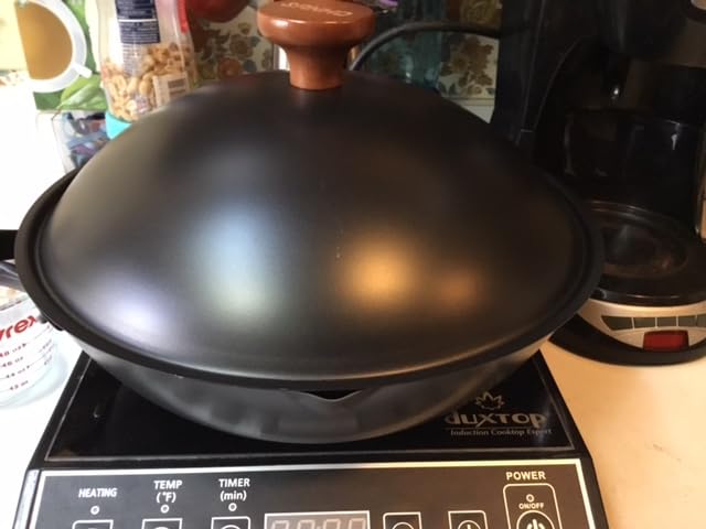 Sanho 12 Inch Carbon Steel Wok Pan, 4QT Woks & Stir-Fry Pans Nonstick with Lid, No Seasoning Required & 0 Coating, Compatible with All Cooktops & Utensils for Stir Fry, Pan-Fry, Steam, Camping customer photo 2
