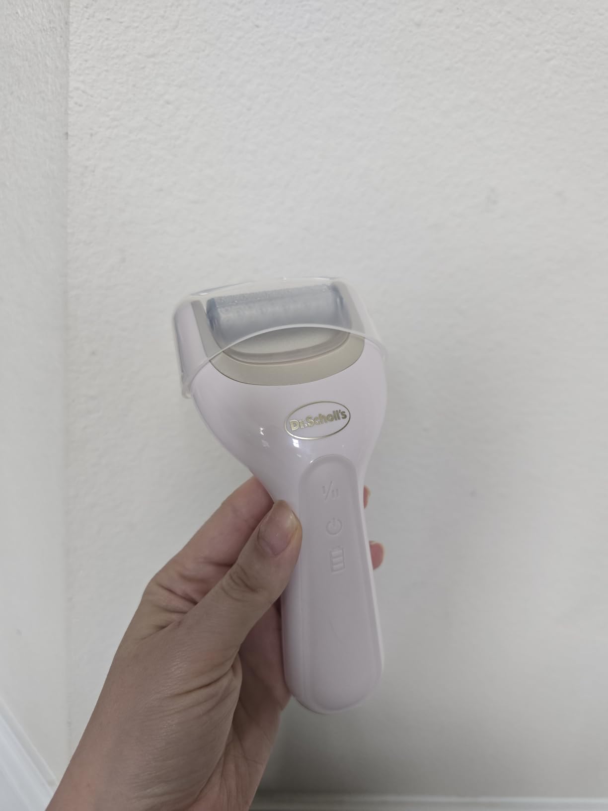 Dr. Scholl's Pedi Perfect Electric Foot Callus Remover, Waterproof, Rechargeable with x2 Roller Heads, Removes Hard Skin for Soft Beautiful Feet, 90 Minute Run Time, Dust Catcher, Pedicure Tools customer photo 1