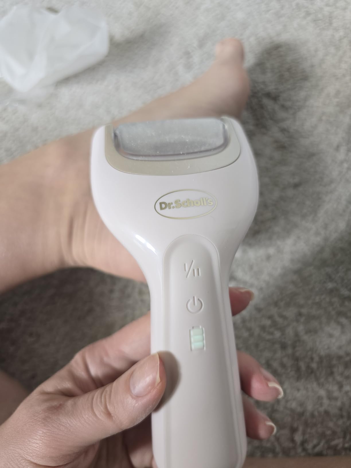Dr. Scholl's Pedi Perfect Electric Foot Callus Remover, Waterproof, Rechargeable with x2 Roller Heads, Removes Hard Skin for Soft Beautiful Feet, 90 Minute Run Time, Dust Catcher, Pedicure Tools customer photo 2