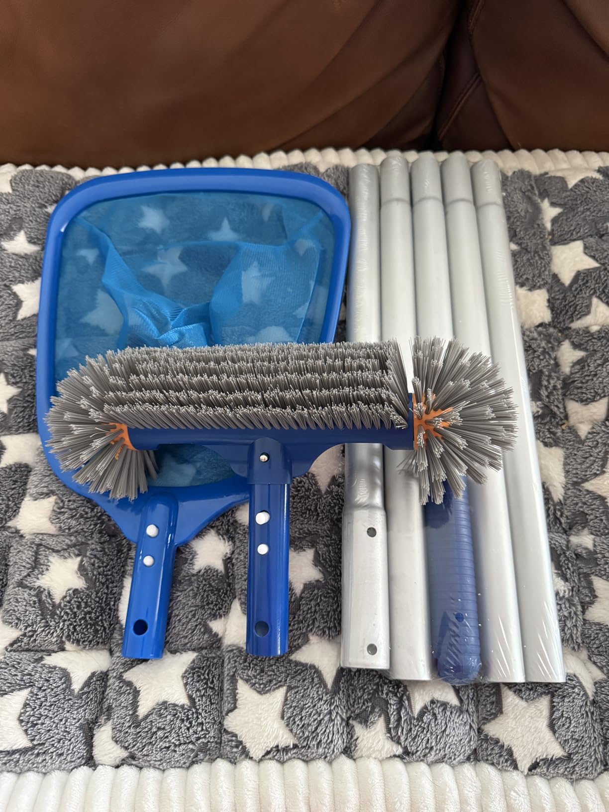 Pool Cleaning Kit 12.5 in Pool Brush Head, Skimmer Net 76.5 in Aluminum Pole | Ultra-fine Mesh for Removing Debris and Dirt from Swimming Pools customer photo 1