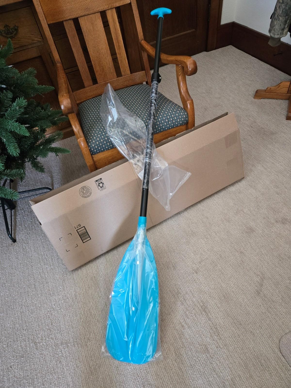 OCEANBROAD Canoe Paddle, Adjustable from 4'3''to 5'3'', 3-Piece Boat Paddle | 4'3''to 5'3''/130cm to 160cm, T-Grip, Collapsible, Portable, Floatable, Aluminum Shaft, PP Blade customer photo 1