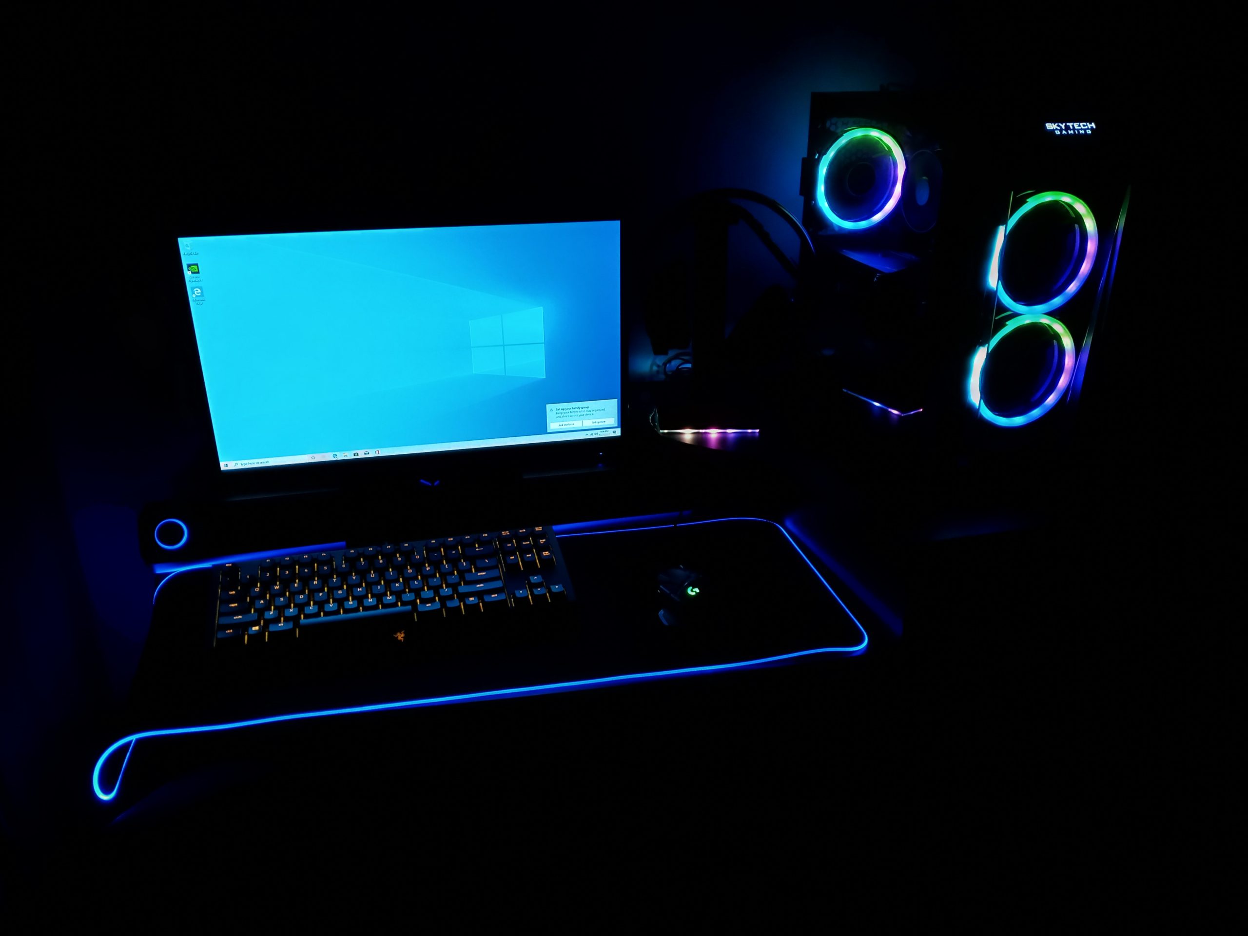 Skytech Gaming Azure 3 Gaming PC, AMD Ryzen 7 9850X3D 4.7GHz, AMD RX 9070XT 16GB VRAM, 2TB Gen4 NVMe SSD, 32GB DDR5 RAM 5600, 850W Gold ATX 3 PSU, 360 ARGB AIO, WI-FI 5, Windows 11 customer photo 1