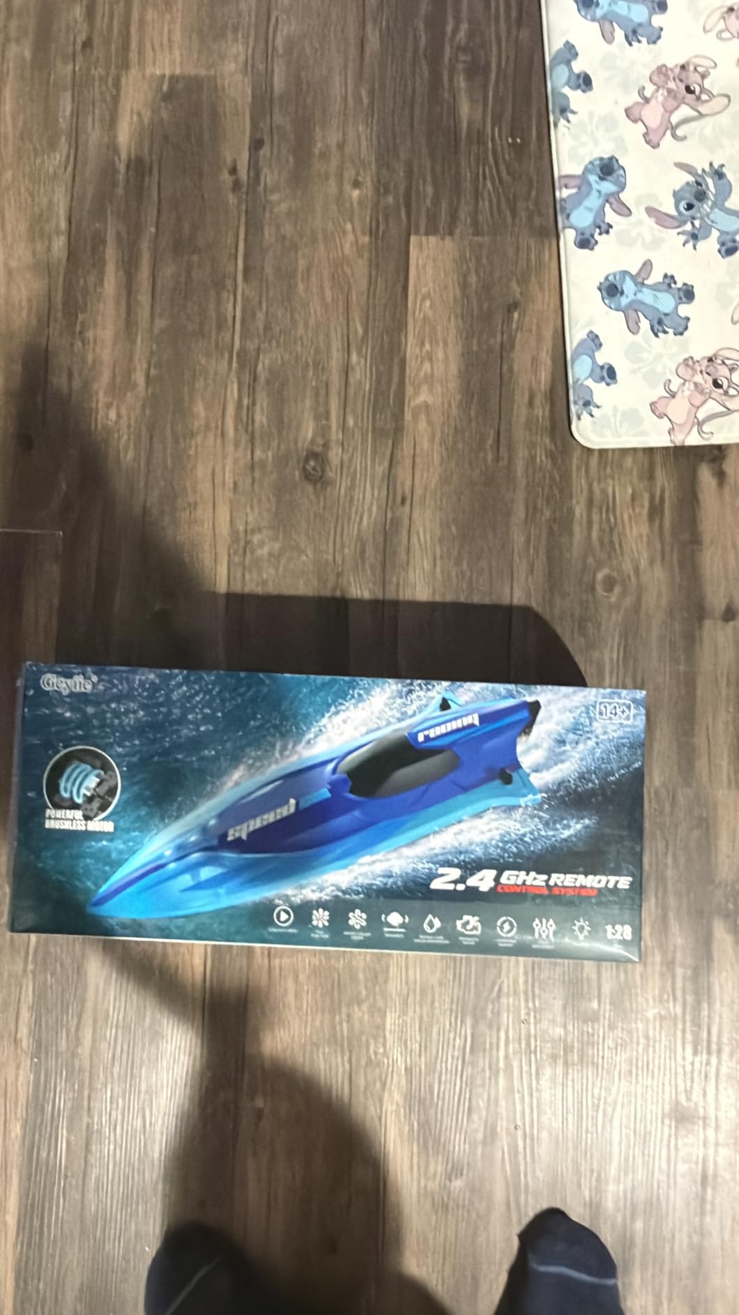 Geyiie Brushless RC Boat for Adults & Teens, 35+KPH High Speed Remote Control Boat with Self-Righting, Auto Demo, 20-30 Min Runtime(2 Batteries) & Water Cooling for Lakes and Outdoor Racing customer photo 1