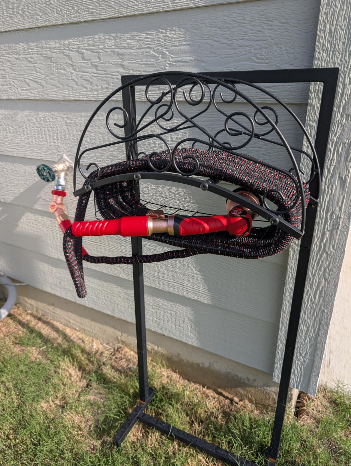 Pocket Hose Ballistic 50 FT Expandable Garden Hose, No-Kink, As Seen on TV | Anti-burst sleeve reinforced with bulletproof fiber, 360-degree swiveling pocket pivot connector, lightweight compact design customer photo 1