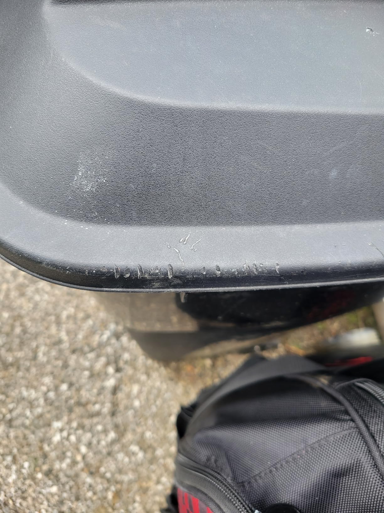 Outdoor Garbage Can with Lid, 32 Gallon Wheeled Large Trash Can, Snap Lid customer photo 1