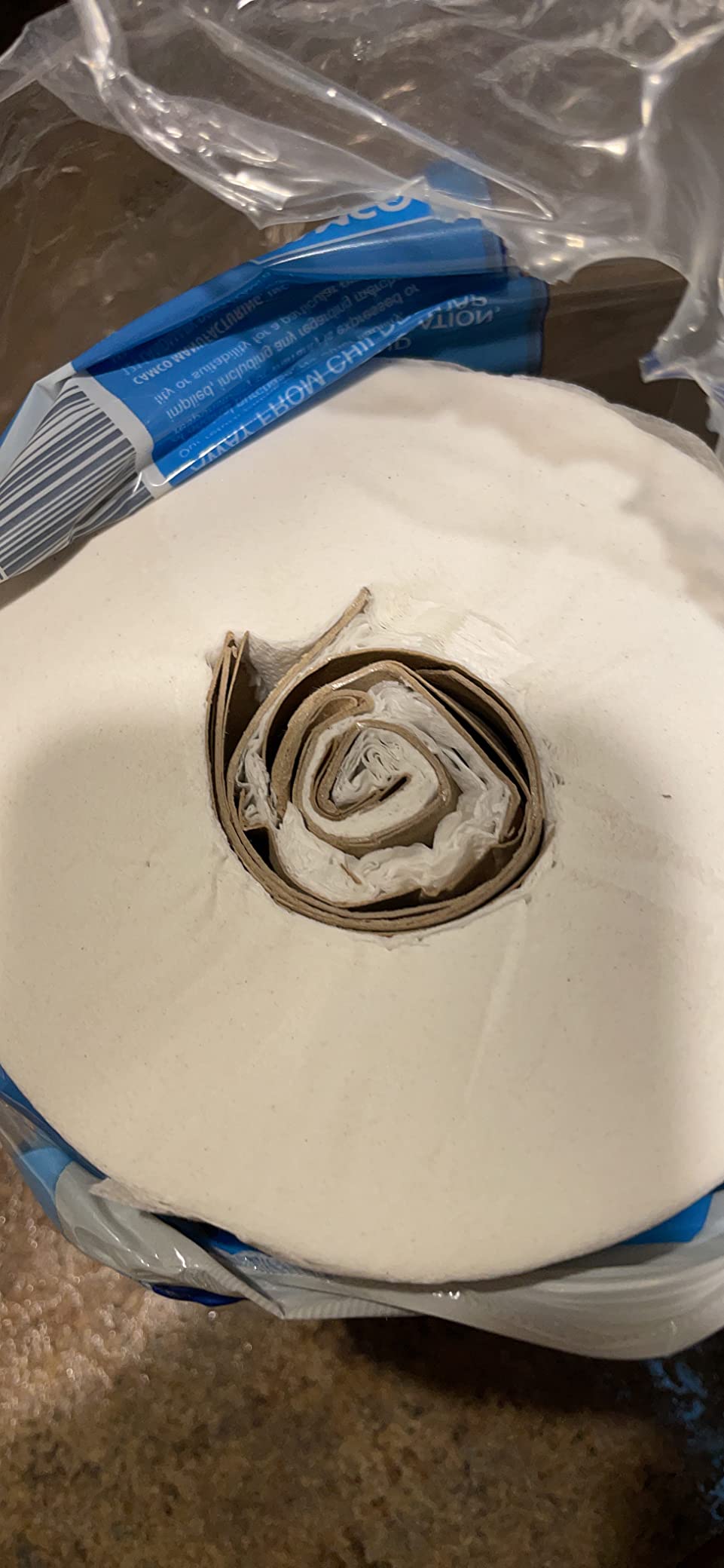 Camco Marine & RV Toilet Paper - 2-Ply - Septic Safe - Dissolves Fast - Dye & Fragrance Free - 4-Rolls (500 Sheets Per Roll) (40274) customer photo 2