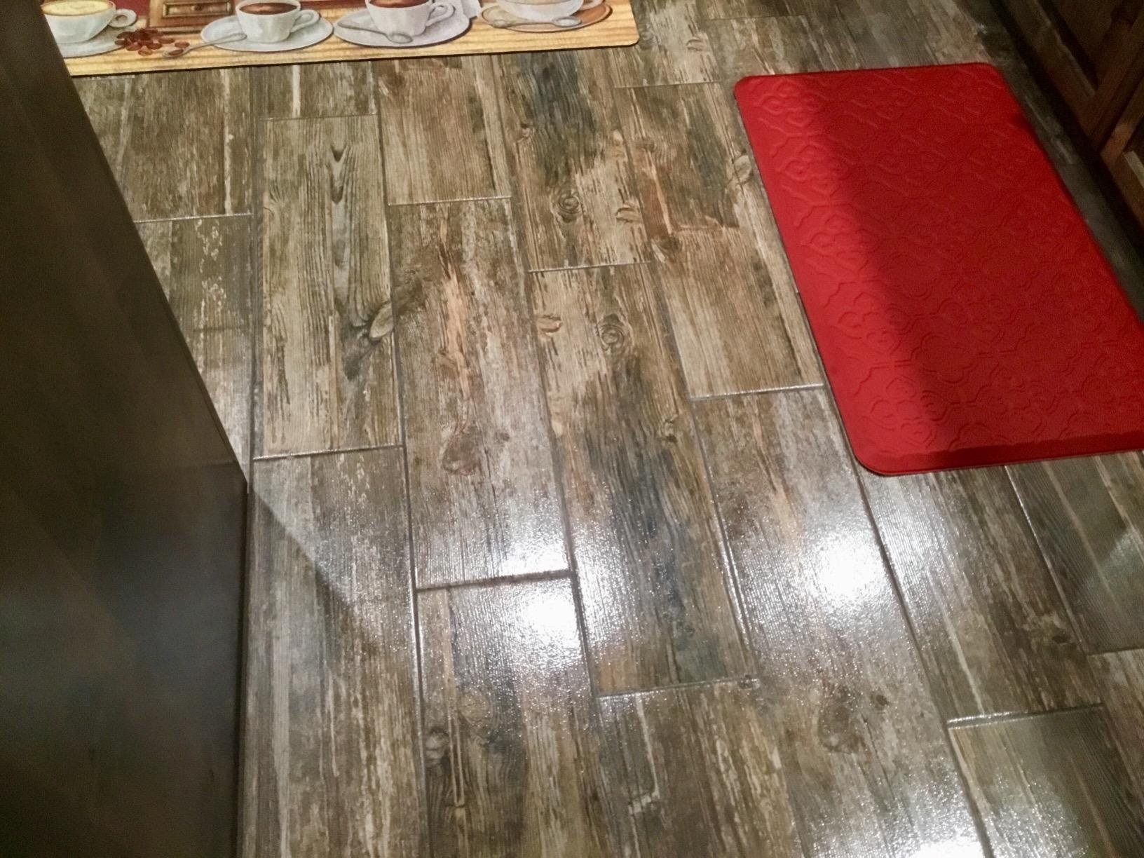 Granite Gold Stone & Tile Floor Cleaner, Concentrated, 32 oz | No-Rinse Formula for Sealed Granite, Marble, Travertine and Ceramic Tile, Cleans Up to 12,000 Square Feet - Made in the USA customer photo 1