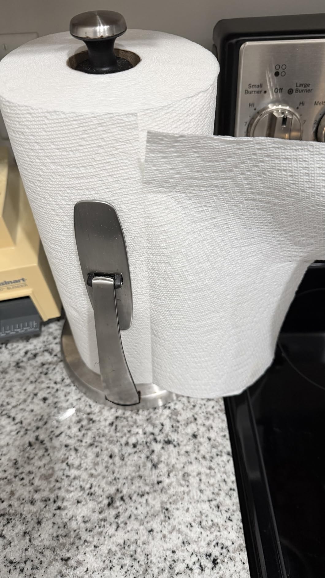 OXO Good Grips SimplyTear Paper Towel Holder Countertop for Kitchen | One-handed Tear, Weighted Stainless Steel Non-Slip Base, Countertop Organizer, Stable Dispensing, Fits any Size of Rolls customer photo 2