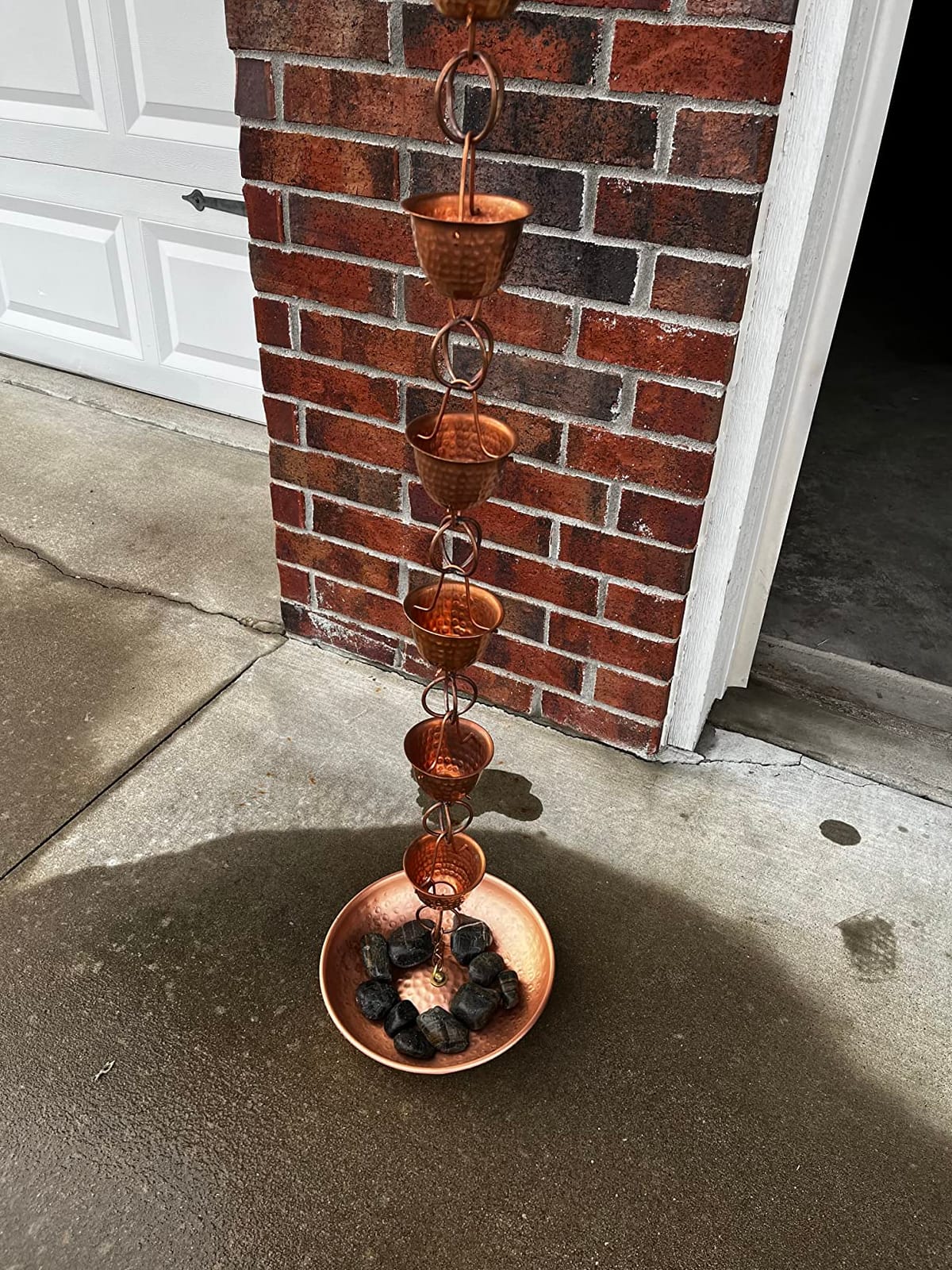 Monarch Rain Chains Pure Copper Hammered Cup Rain Chains for Gutters - 8.5 ft Decorative Rainchain Outdoor Durable Heavy Duty Gutter Chain Downspout Replacement, Modern Rainchains for Outside customer photo 1