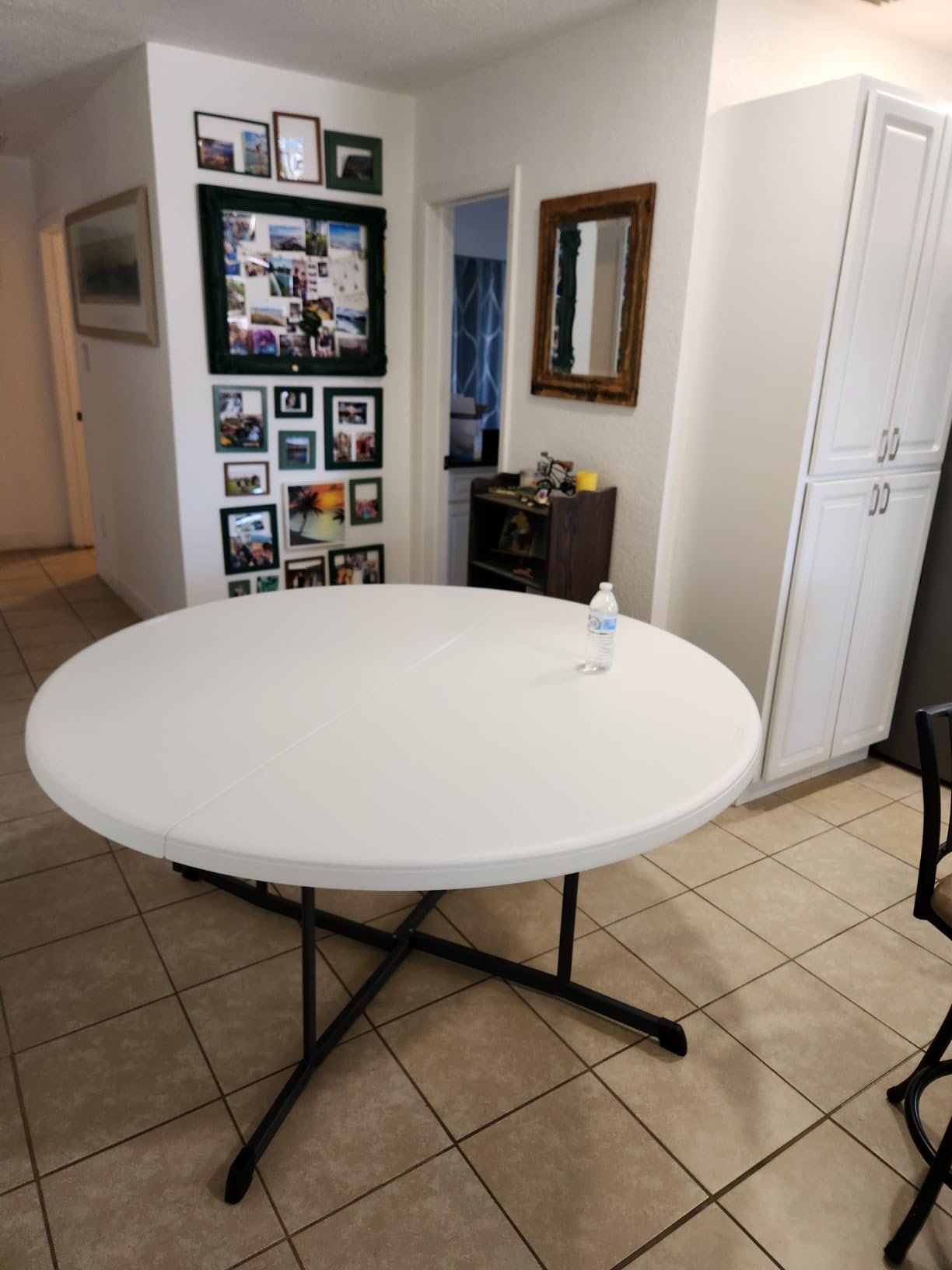 LIFETIME 25402 Commercial Round Fold in Half Table, 5 Feet, White Granite customer photo 2