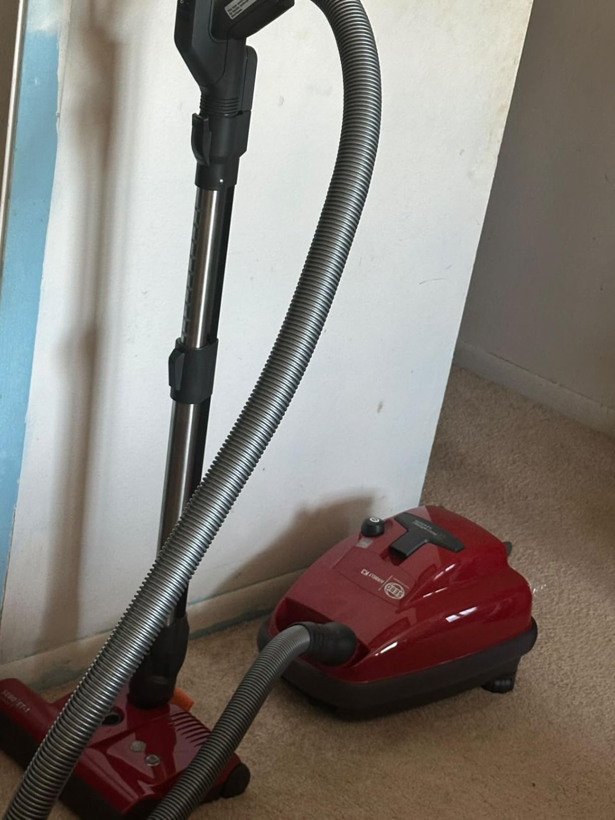 SEBO 9687AM AIRBELT K3 Premium Canister Vacuum with 7-Year Motor Warranty customer photo 1