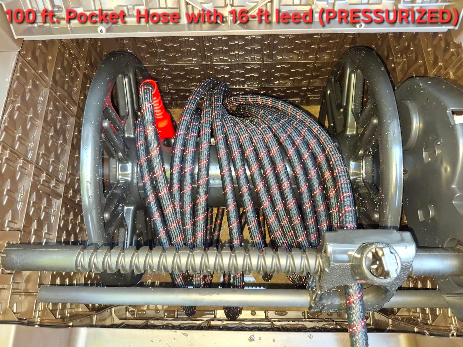 Suncast Hose Reel with Smart Trak Hose Guide, Water-Tight Connection, Durable Resin Construction, 225' Hose Capacity, Brown, Made in the USA customer photo 2