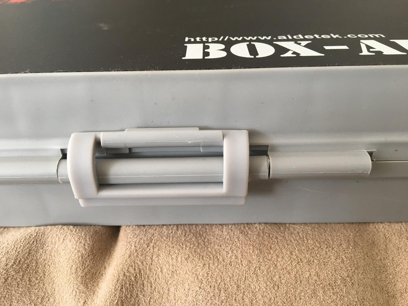 AideTek Box-all Enclosure for Surface Mount Components 1206 0805 0603 0402 0201 Size+ 198 White Labels 144 Compartments with Lid customer photo 1