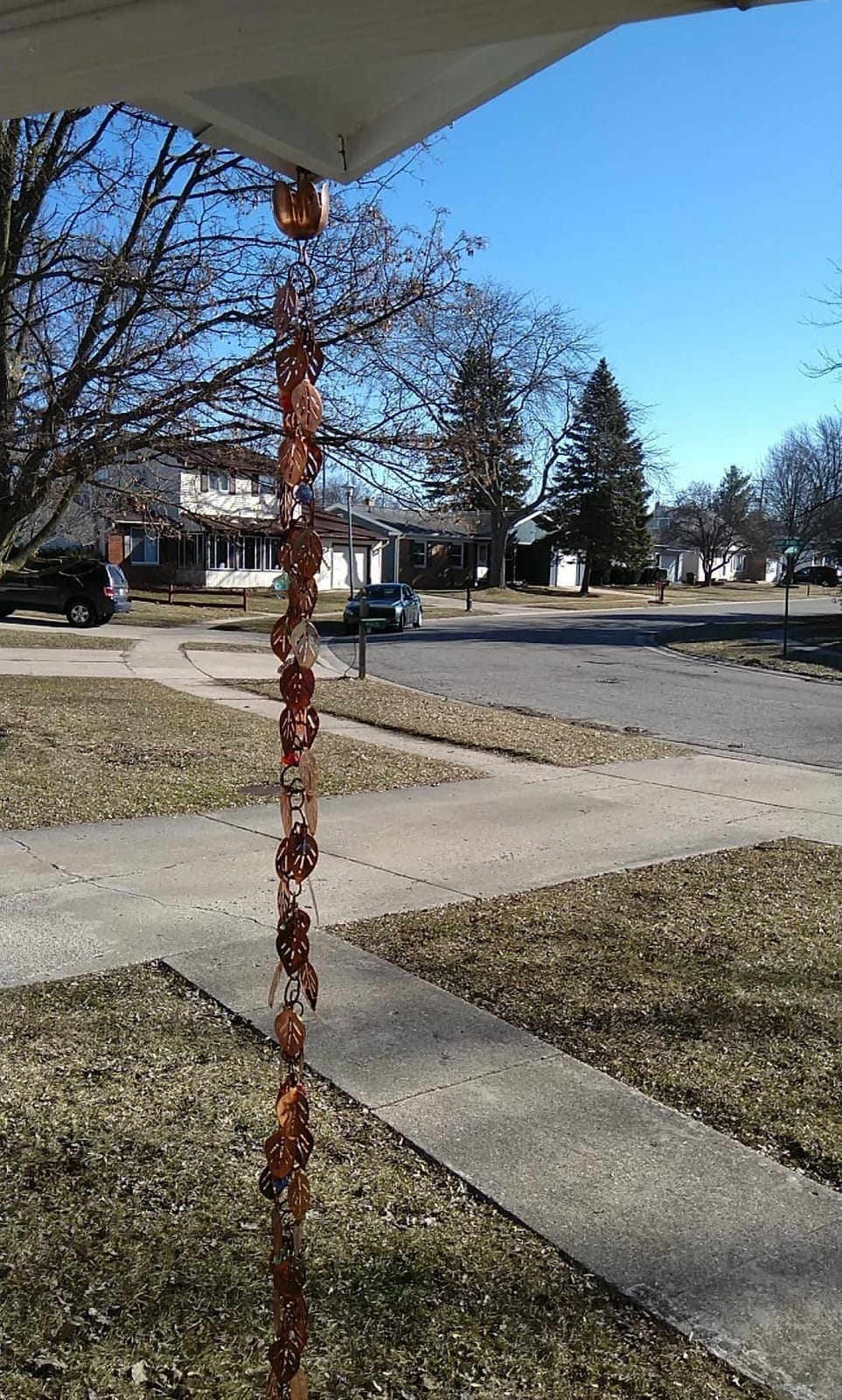 Monarch Rain Chains Pure Copper Cascading Leaves Rain Chains for Gutters - 8.5 ft Decorative Heavy Duty Gutter Chain Downspout Replacement customer photo 1