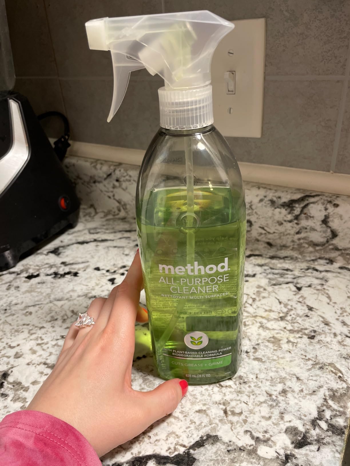 method All-Purpose Cleaner Spray, Lime + Sea Salt, 28 fl oz | Cuts Grease & Grime on Counters, Glass, Sealed Wood & Floors, for Kitchen & Bathroom, Controlled Mist, Streak Free customer photo 2