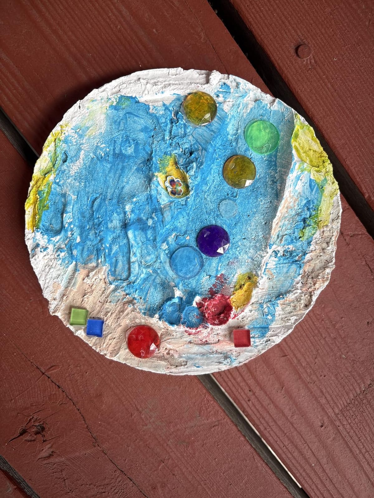 Made By Me Mix & Mold Your Own & Make 4 DIY Personalized Stepping Stones - Great Spring & Summer Weekend Activity, Perfect Keepsake for Kids customer photo 1