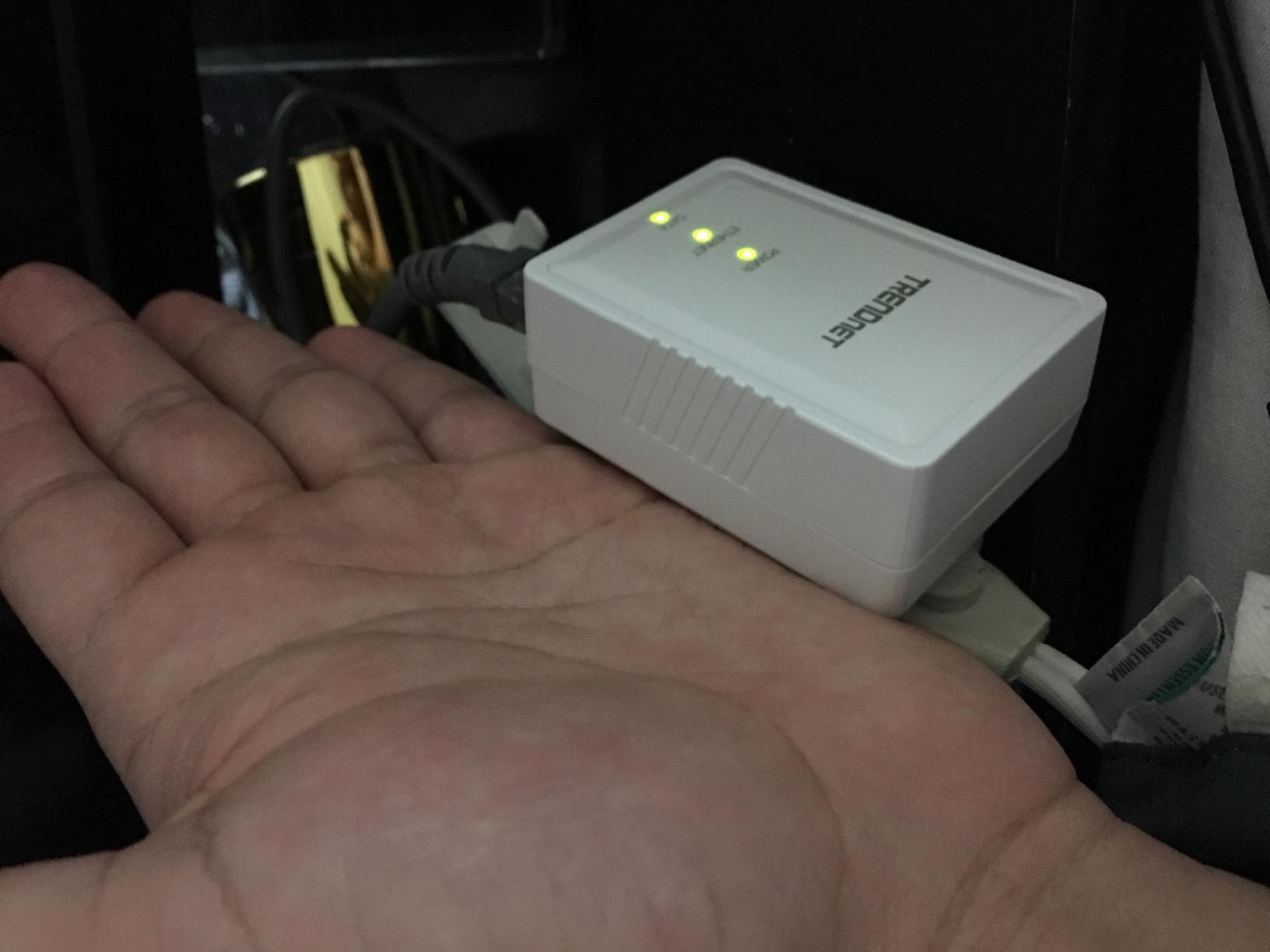 TRENDnet Powerline 500 AV Nano Adapter Kit, TPL-406E2K, Plug & Play Install | Includes 2 x TPL-406E Adapters, Cross Compatible With Powerline 600-500-200, Windows 10, 8.1, 8, 7, Vista, XP customer photo 1