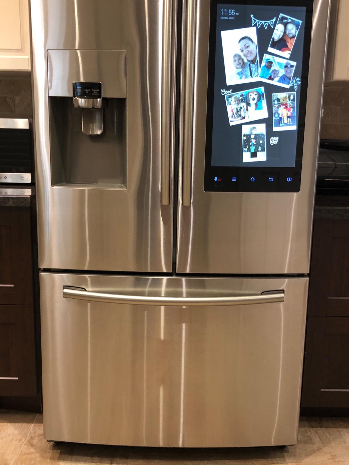 Sheila Shine 10oz Stainless Steel Cleaner and Polish - Cleans, Polishes & Protects Kitchen Appliances, Refrigerators, Sinks, Ovens & Grills - Residue, Streak Free Shine - Stainless Steel Cleaner Spray customer photo 2