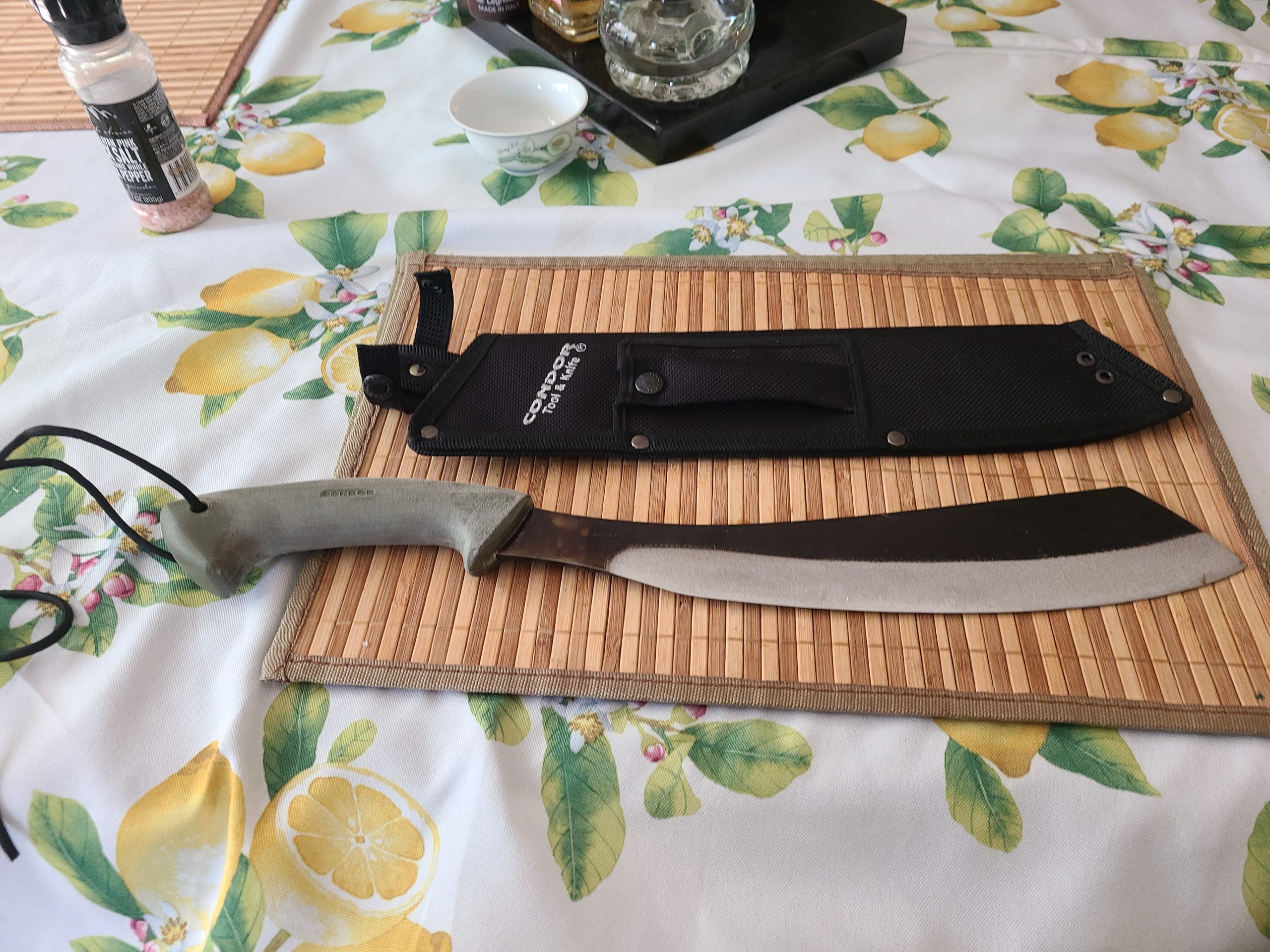 Condor Tool & Knife Bushcraft Parang Machete Knife - Heavy Duty Machete with Sheath - 1075 High Carbon Steel - High Impact Polypropylene Handle - Ballistic Nylon Sheath - 13in Blade customer photo 2