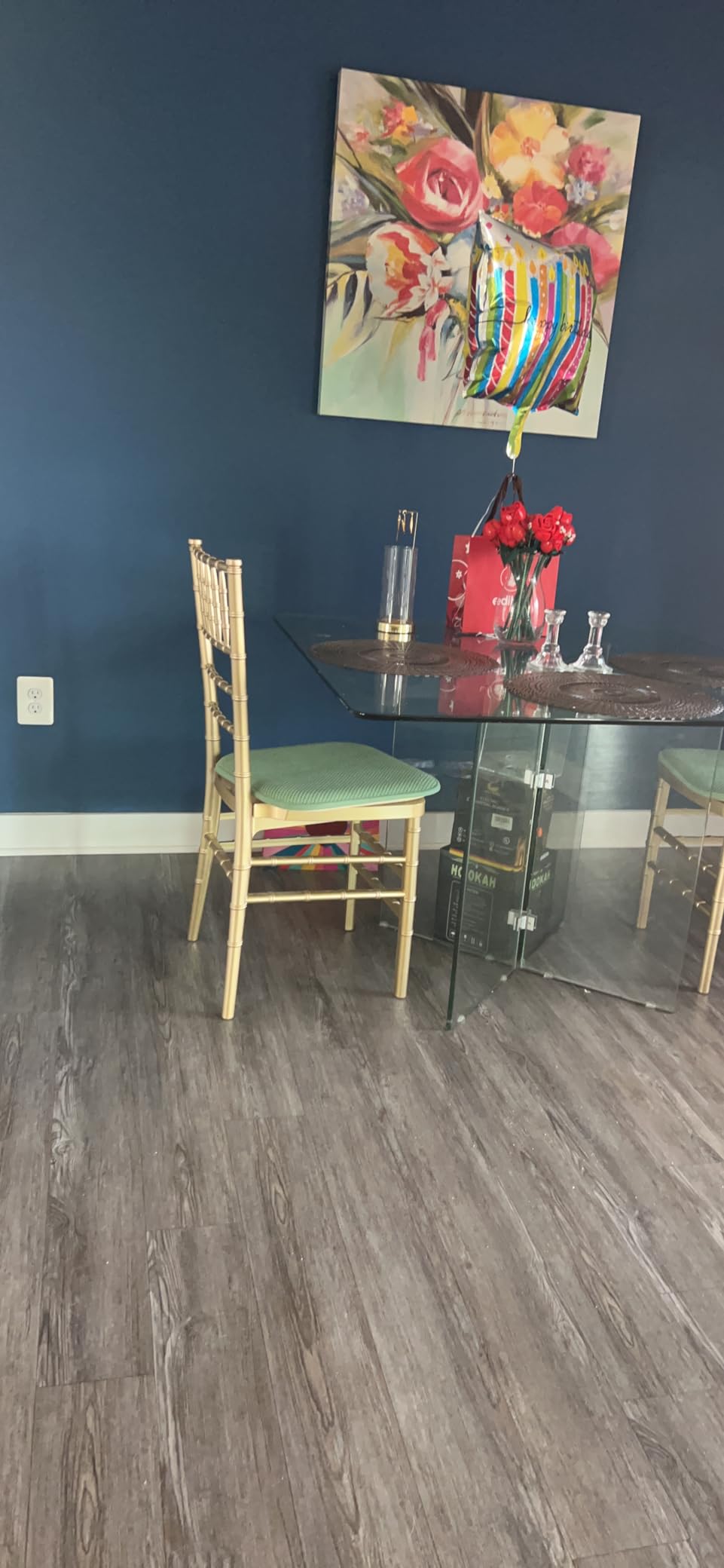Flash Furniture HERCULES PREMIUM Series Black Resin Stacking Chiavari Chair | Commercial Grade, Event and Banquet Chair customer photo 1