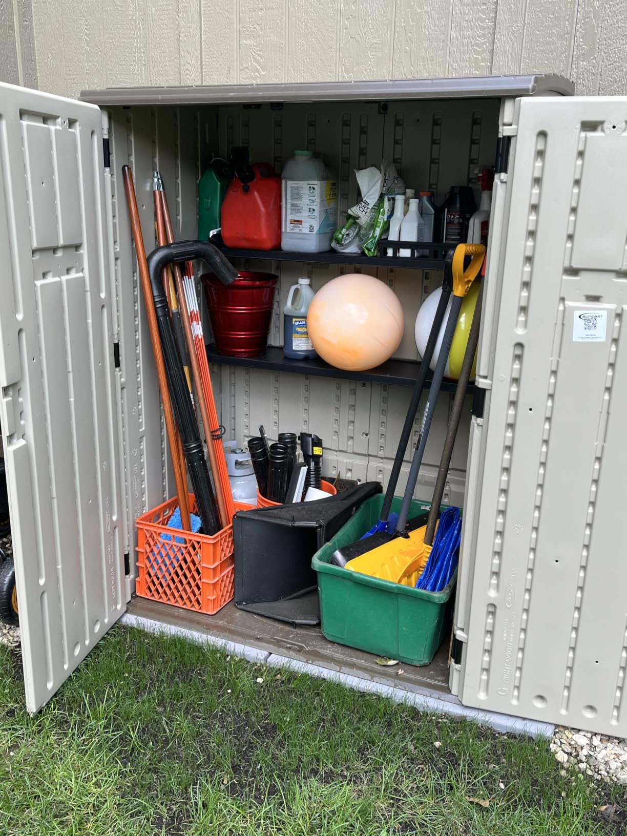 Suncast Outdoor Storage Shed, Water Resistant Resin Vertical Outdoor Storage Cabinet for Patio, Garden Tools, Cushions, & Equipment, 54 cu. ft., Made in USA customer photo 1