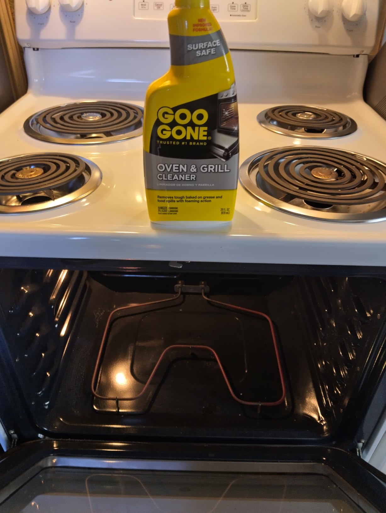Goo Gone Oven and Grill Cleaner - 28 Ounce - Removes Tough Baked On Grease and Food Spills Surface Safe customer photo 2