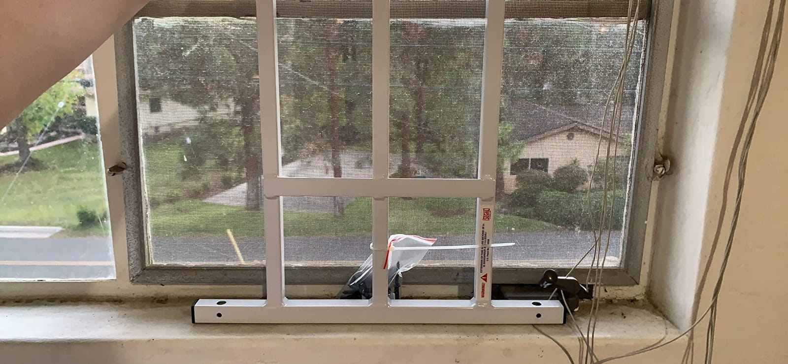 Segal S 4752 Fixed Window Guard - Adjustable Child Safety Window Guard Prevents Accidental Falls, Tamper Resistant Screws Included, Non-Egress, White, 23-1/2 to 38 In. W x 15-1/4 In. H (Single Pack) customer photo 2
