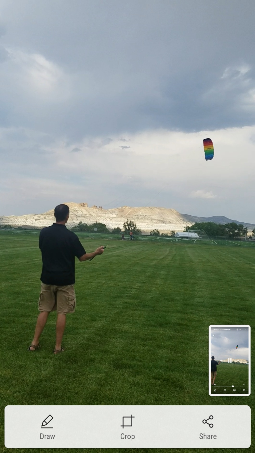 HQ Symphony Beach III 2.2 Stunt Kite, Rainbow, Dual Line Foil Sport Kite customer photo 2