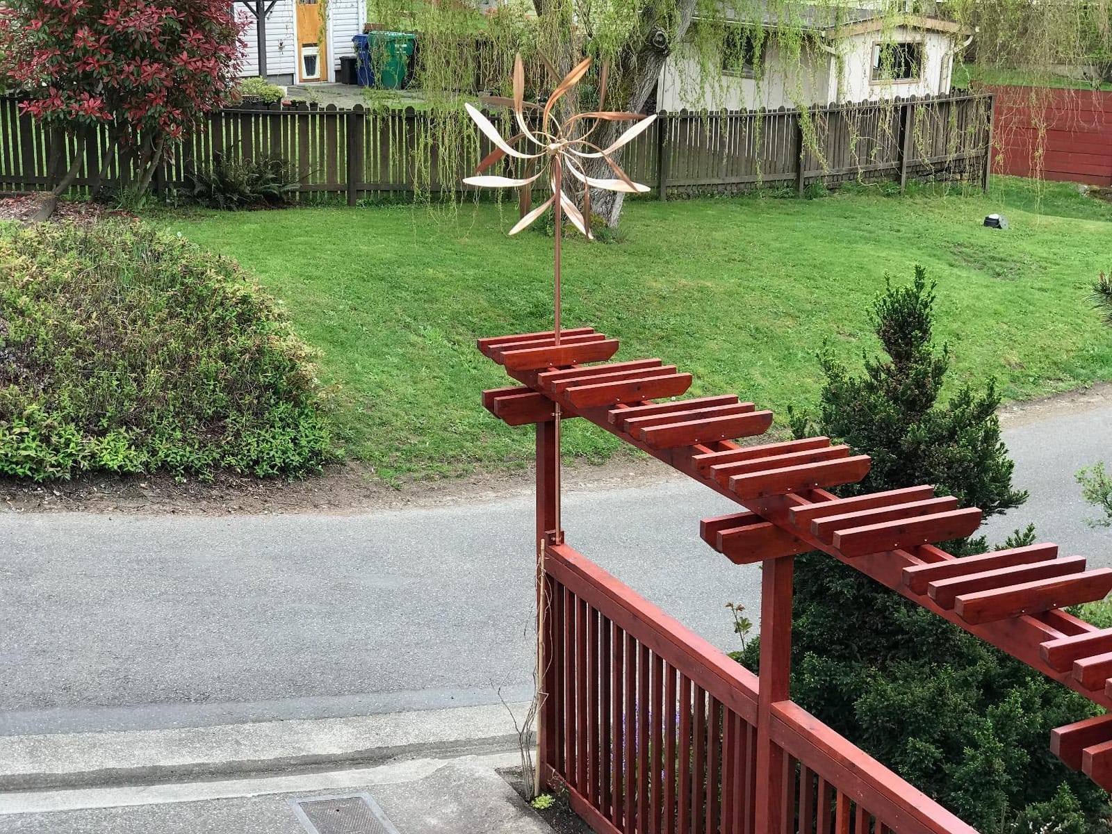 Large Kinetic Copper Dual Spinner - Dancing Willow Leaves Jumbo Version (3-ft Across, 9-ft Tall) customer photo 2
