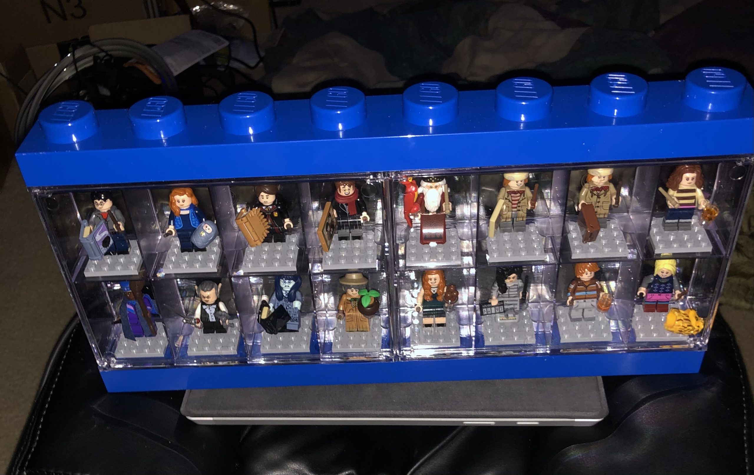 Room Copenhagen LEGO Minifigure Display Case 16 Red - 16 compartments customer photo 1