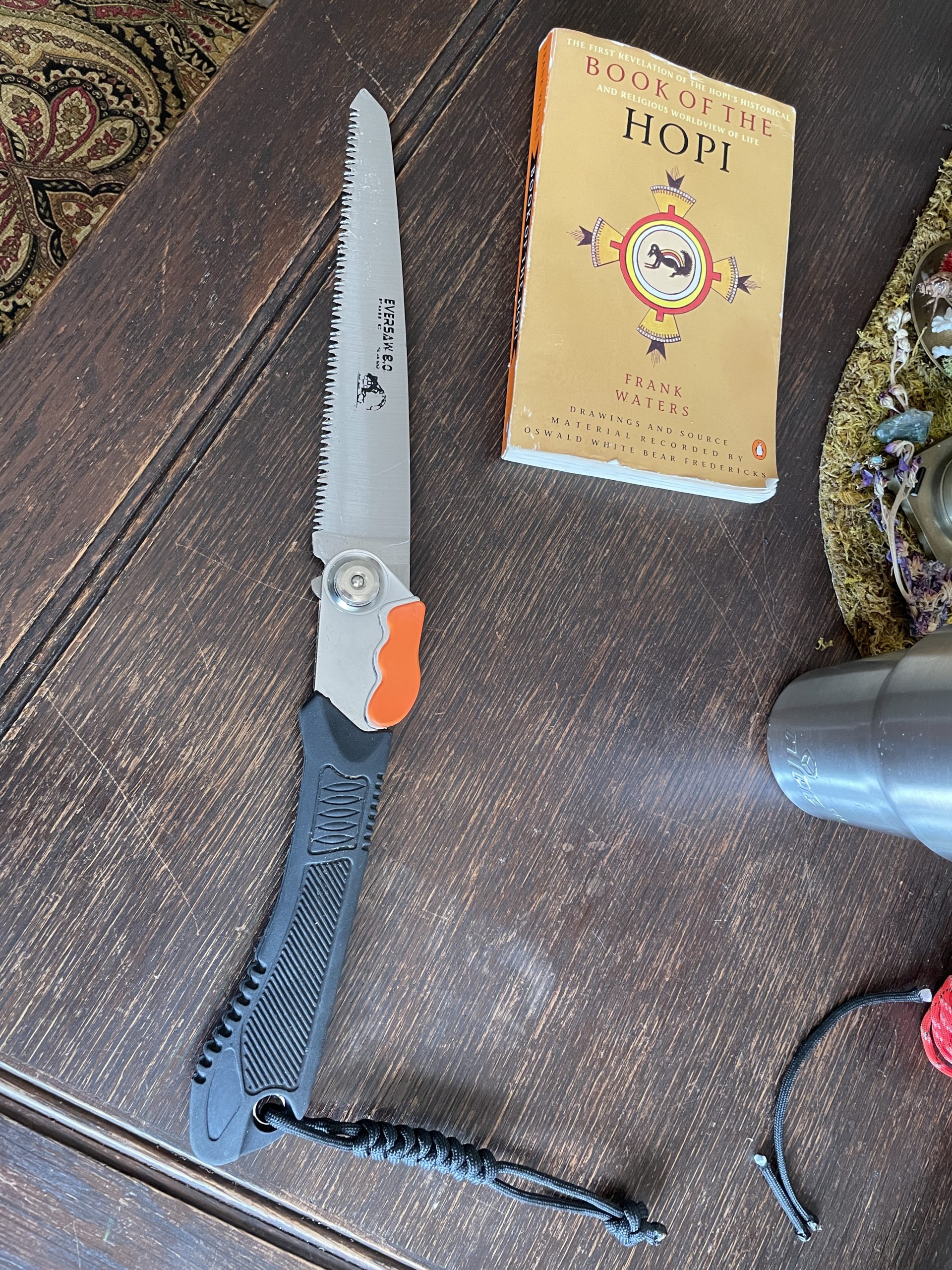 EverSaw Folding Hand Saw 8 inch Compact Camp Saw for Trees Pruning and Gardening customer photo 1