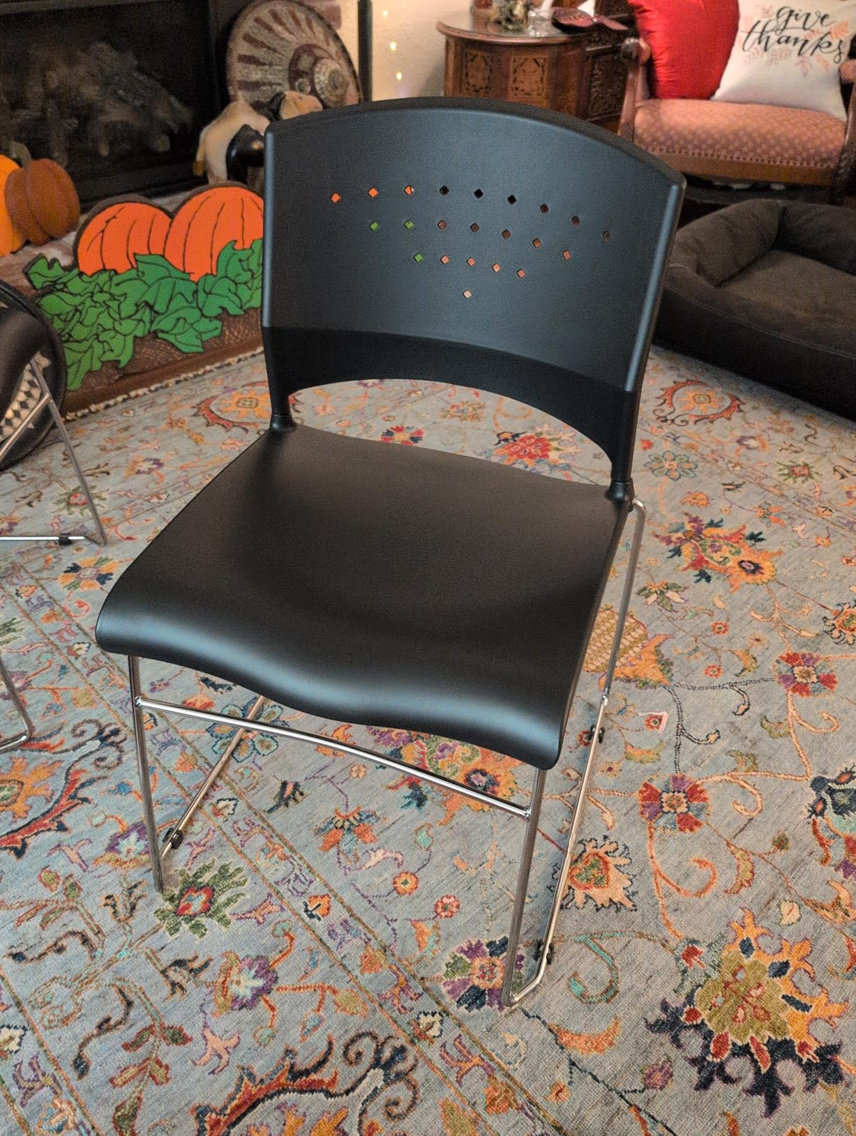 Flash Furniture Hercules Series Contoured Stacking Chairs for Waiting Rooms and Offices, Ergonomic Lobby Chairs with Curved Back, Set of 5, Black customer photo 1
