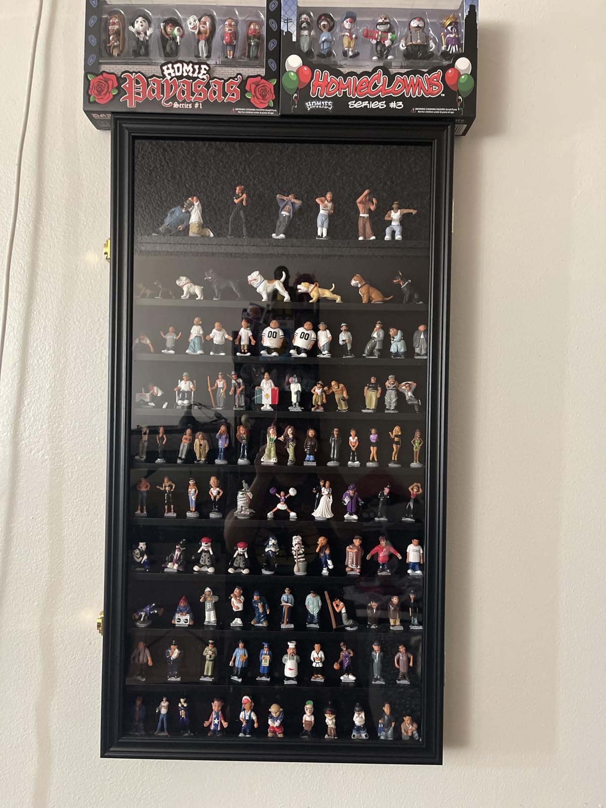 DisplayGifts Minifigure Display Case Wall Cabinet - 80 minifigures customer photo 2