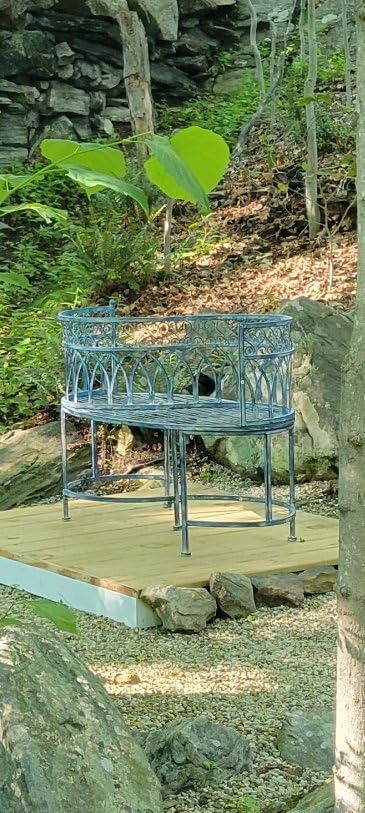 SAFAVIEH Outdoor Collection Lara Victorian Rustic Brown Iron Kissing Bench customer photo 1