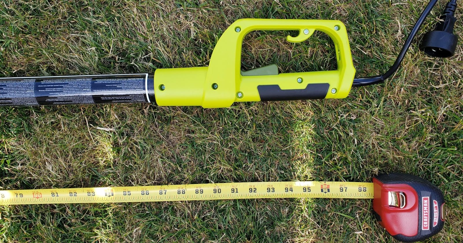 Sun Joe Corded Electric Telescoping Pole Saw, Pruning Power Tool with 10 Inch Bar, 8 Amp Power with 14 Foot Reach for Ground-Level Tree Trimming customer photo 2