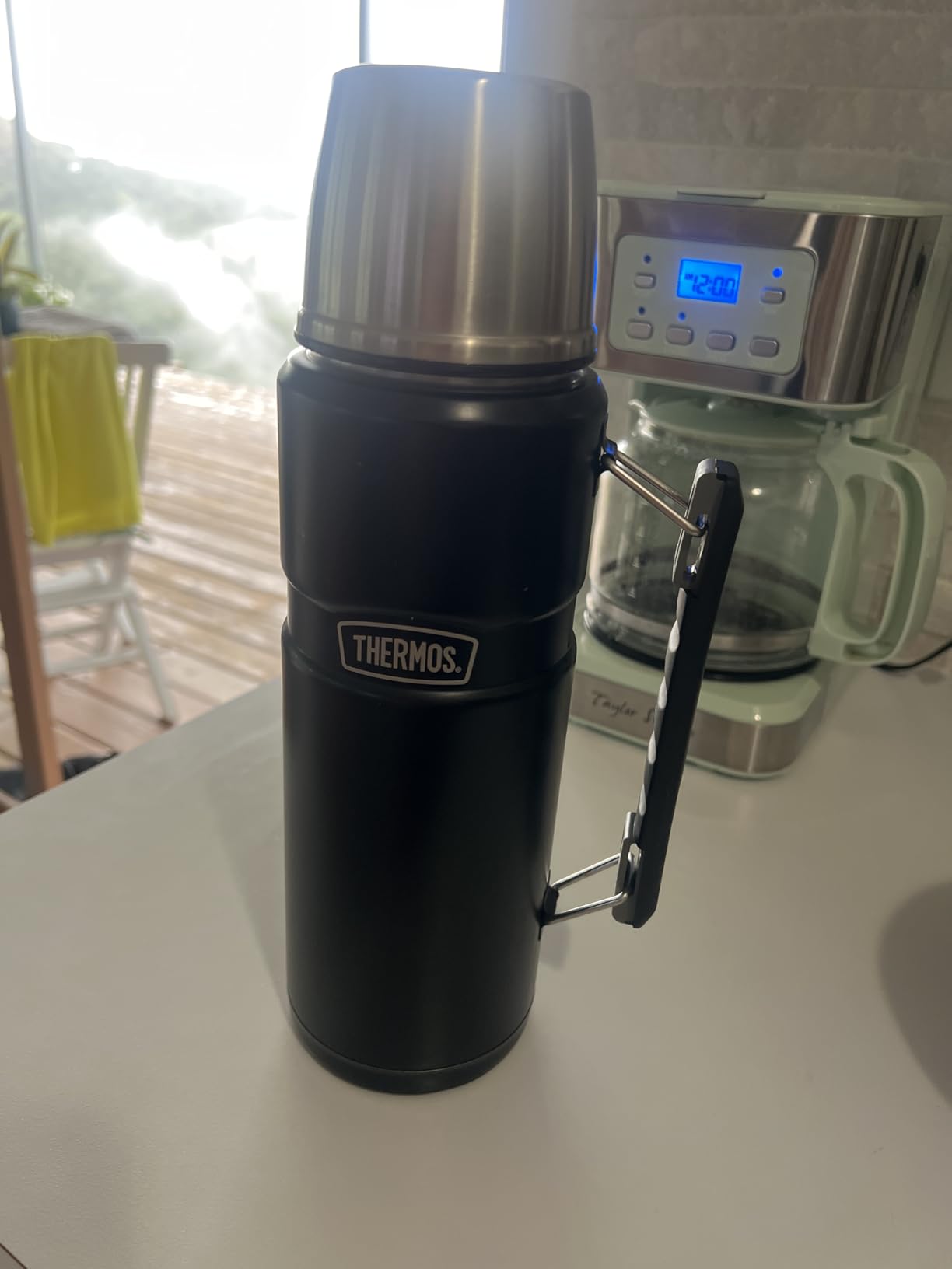 THERMOS Stainless King Vacuum-Insulated Beverage Bottle, 40 Ounce, Matte Stainless Steel customer photo 2