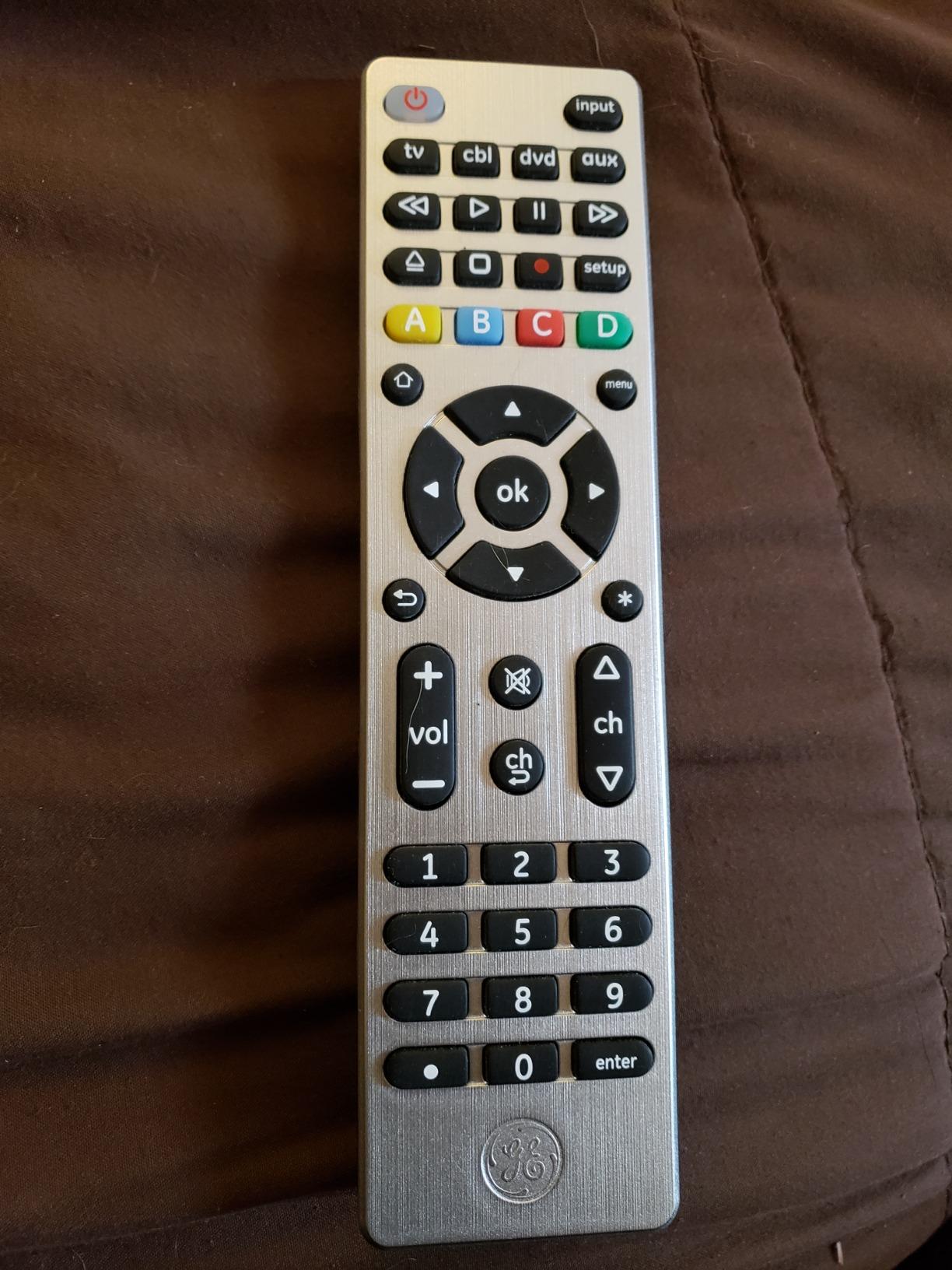 GE Universal Remote Control for Samsung LG RokuTV Vizio Sony Philips Sharp | RCA Sanyo Element Smart TVs Soundbars Streaming Players Blu-Ray and More, 4-Device 33709 customer photo 2