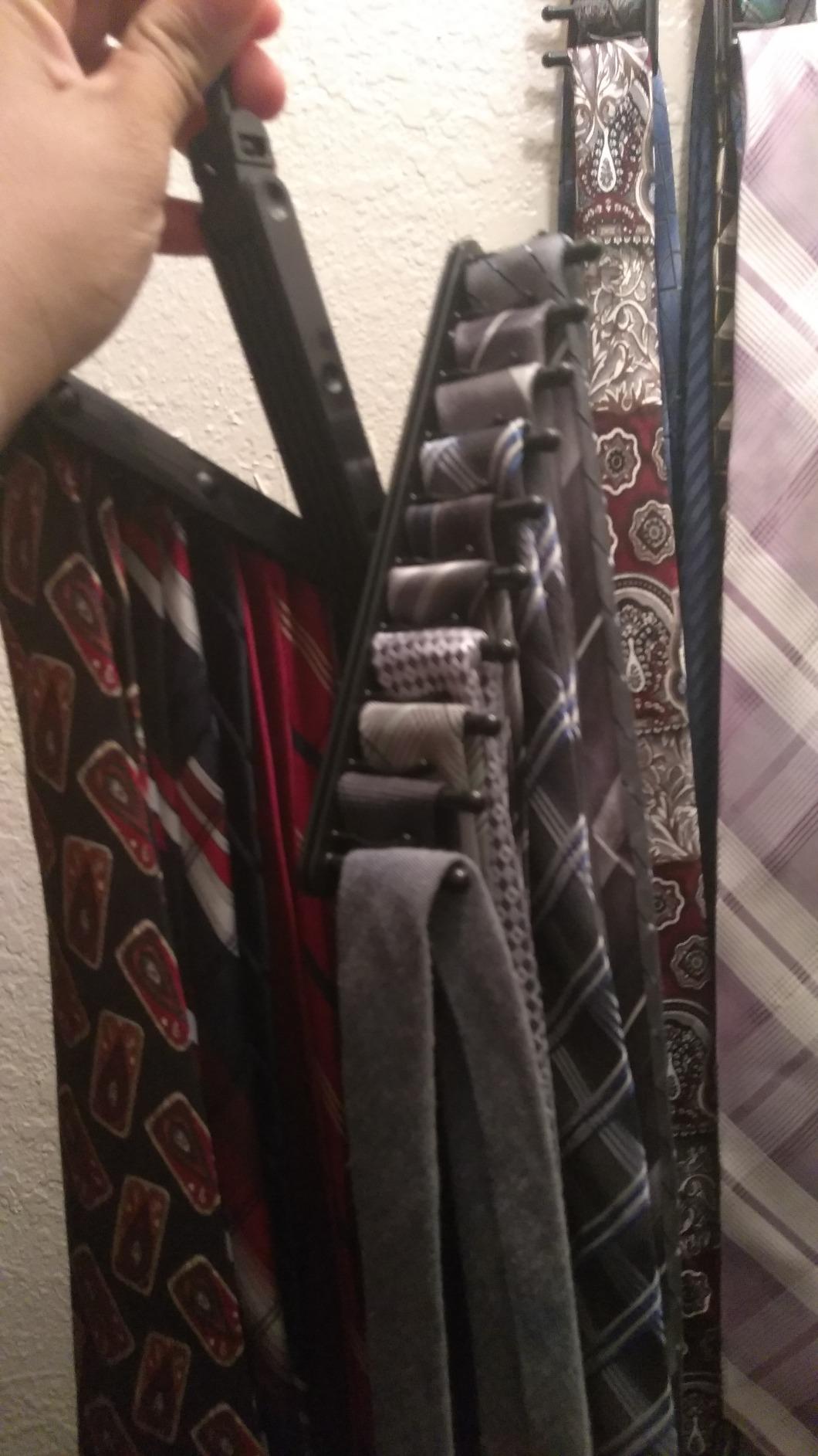 IPOW Upgraded 2 PCS See Everything Cross X 20 Tie Rack Holder, Rotate to Open/Close Tie and Belt Hanger with Non-Slip Clips, 360 Degree Swivel Space Saving Organizer customer photo 2
