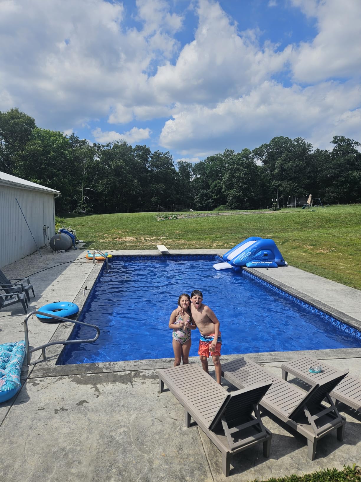 Intex Kool Splash Inflatable Water Slide Swimming Pool Play Center with Built in Sprayers for Kids and Adults, Ages 6 and Up, Blue customer photo 1