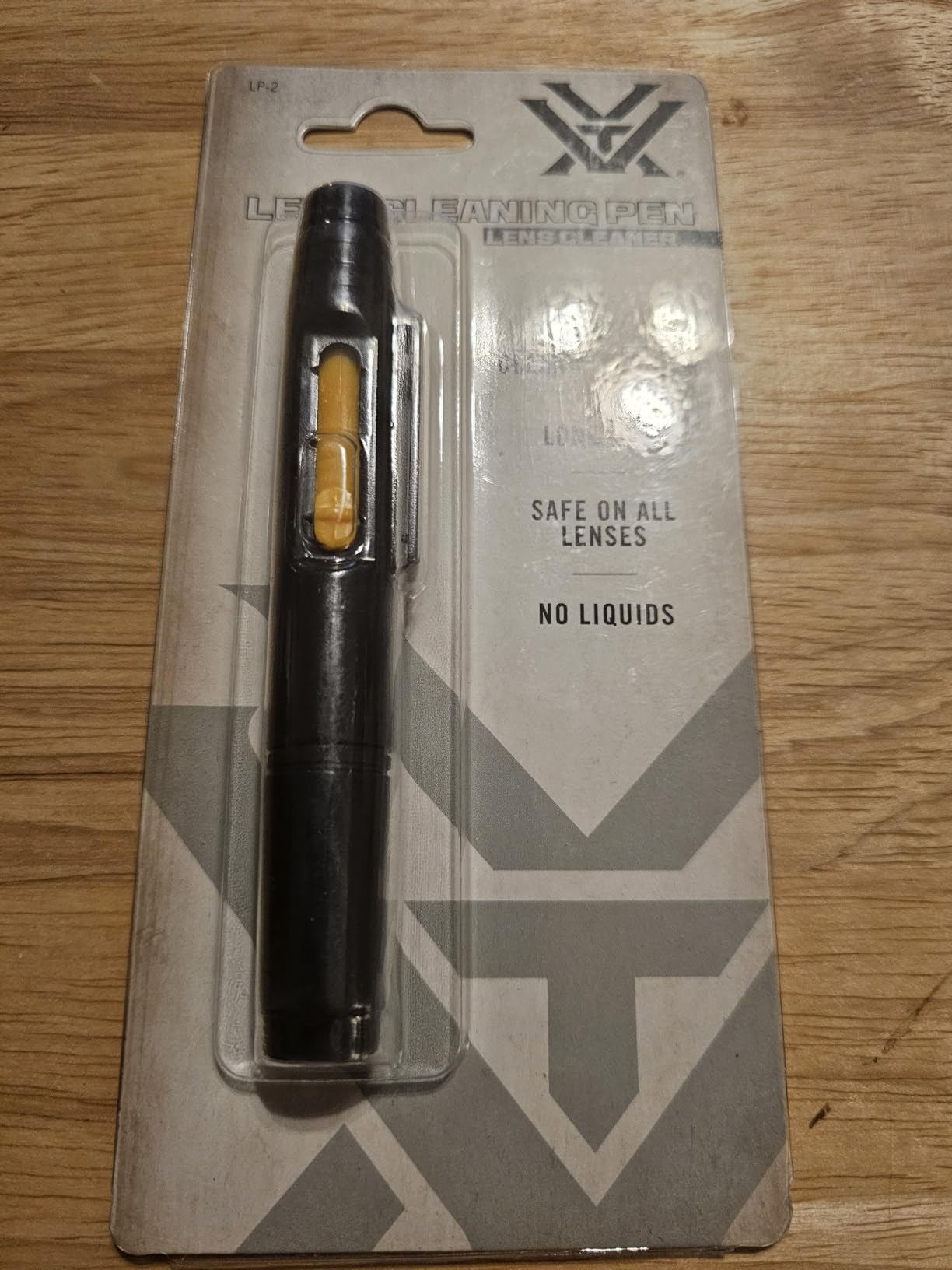 Vortex Optics Lens Cleaning Pen for Binoculars, Spotting Scopes, Rangefinders, Monoculars, Riflescopes & Red Dot Sights customer photo 1