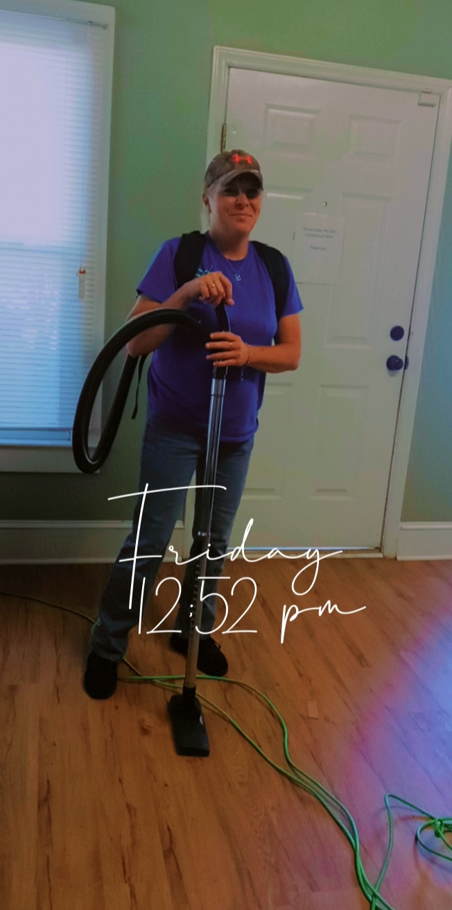 Atrix Ergo Pro Backpack Vacuum Cleaner, 8-Quart HEPA Filtration, 1400W Motor, 106 CFM Suction, Lightweight & Quiet 72 dB, Includes Hose, Wand, Carpet/Hard Floor/Upholstery/Crevice Tools customer photo 1