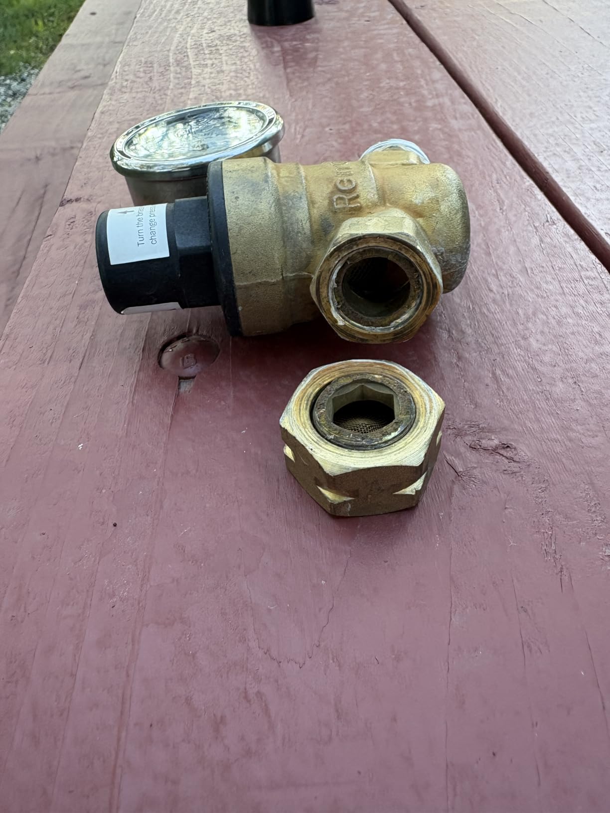 Renator RV Water Pressure Regulator for RV Camper. Brass Lead-free Adjustable Water Pressure Regulator with Gauge for Camper Travel Trailer, Reducer Valve W Filter. M11-0660R. customer photo 2