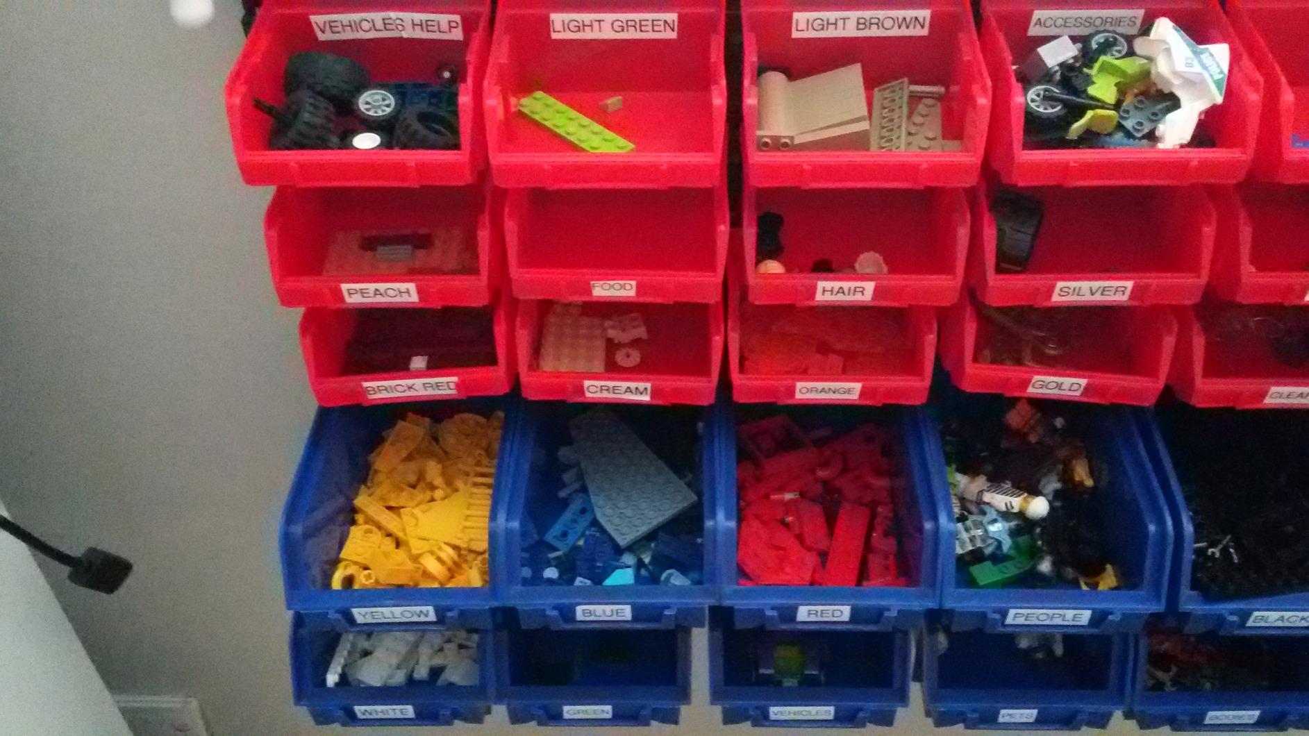 MaxWorks Wall Mount Storage Rack 30 Bin Heavy-Duty Organizer for Nuts Bolts Screws Nails Beads Buttons and Small Parts for Garage Home and Workshop Blue and Red Bins (80694) customer photo 1